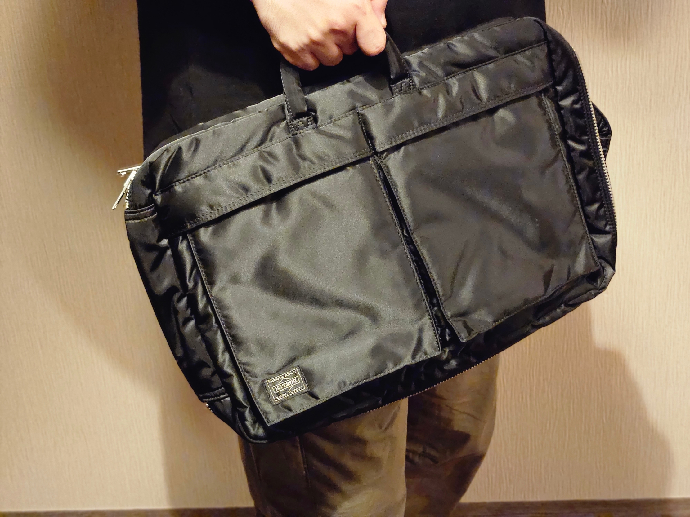 Porter Tanker 3Way Briefcase Black 착용 스타일 - 3