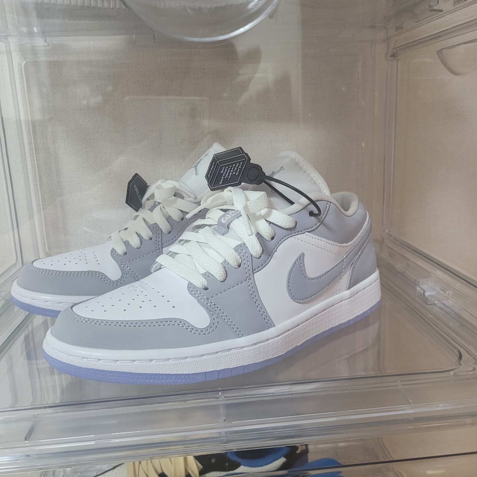 (W) Jordan 1 Low White Wolf Grey 착용 스타일