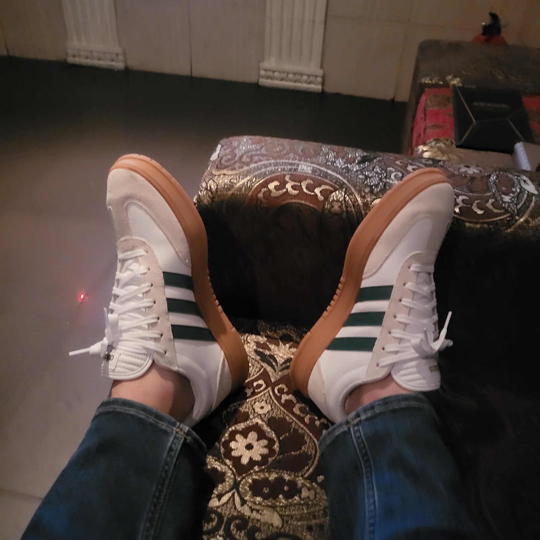 Adidas Gradas Collegiate Green 착용 스타일