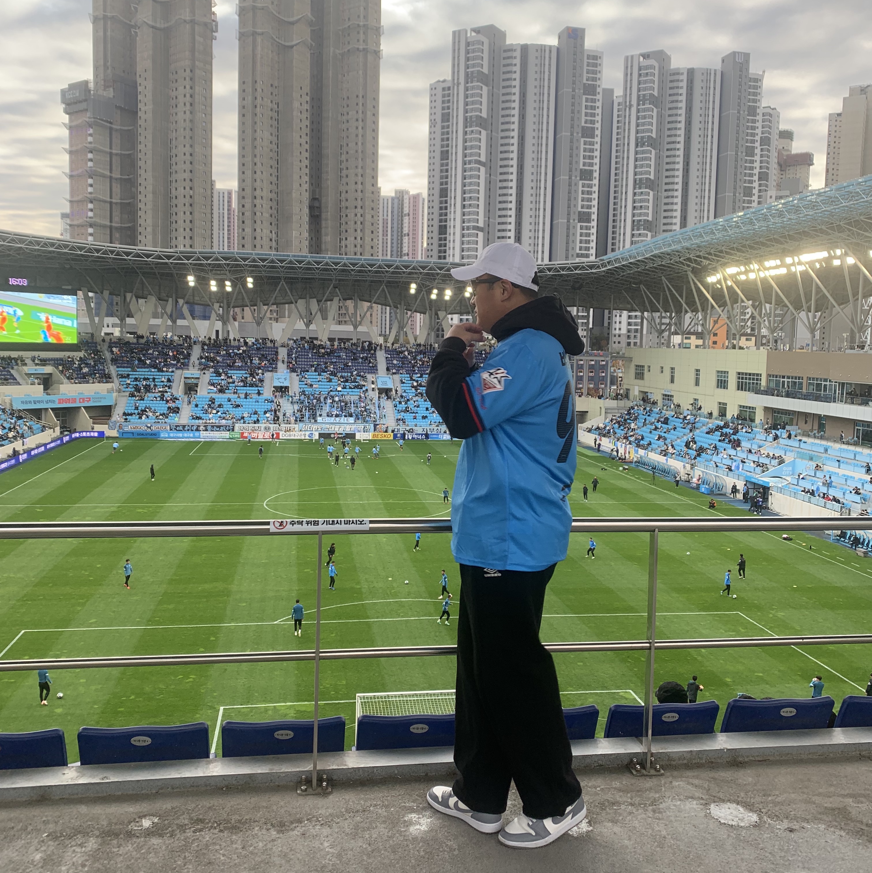 Goal Studio Daegu FC 2023 Home Replica Jersey Skyblue Navy (Non Marking Ver.) 착용 스타일 - 3