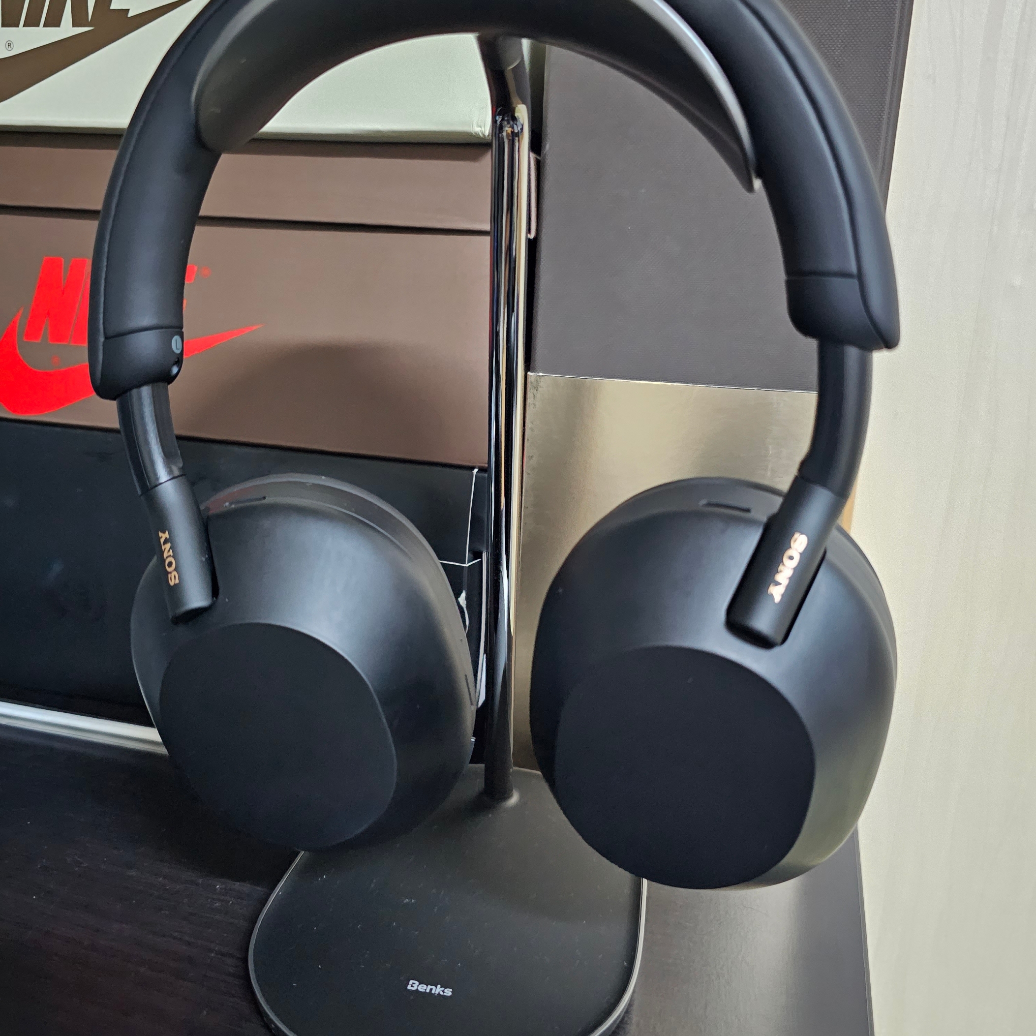 Sony WH-1000XM5 Black (Korean Ver.) 착용 스타일