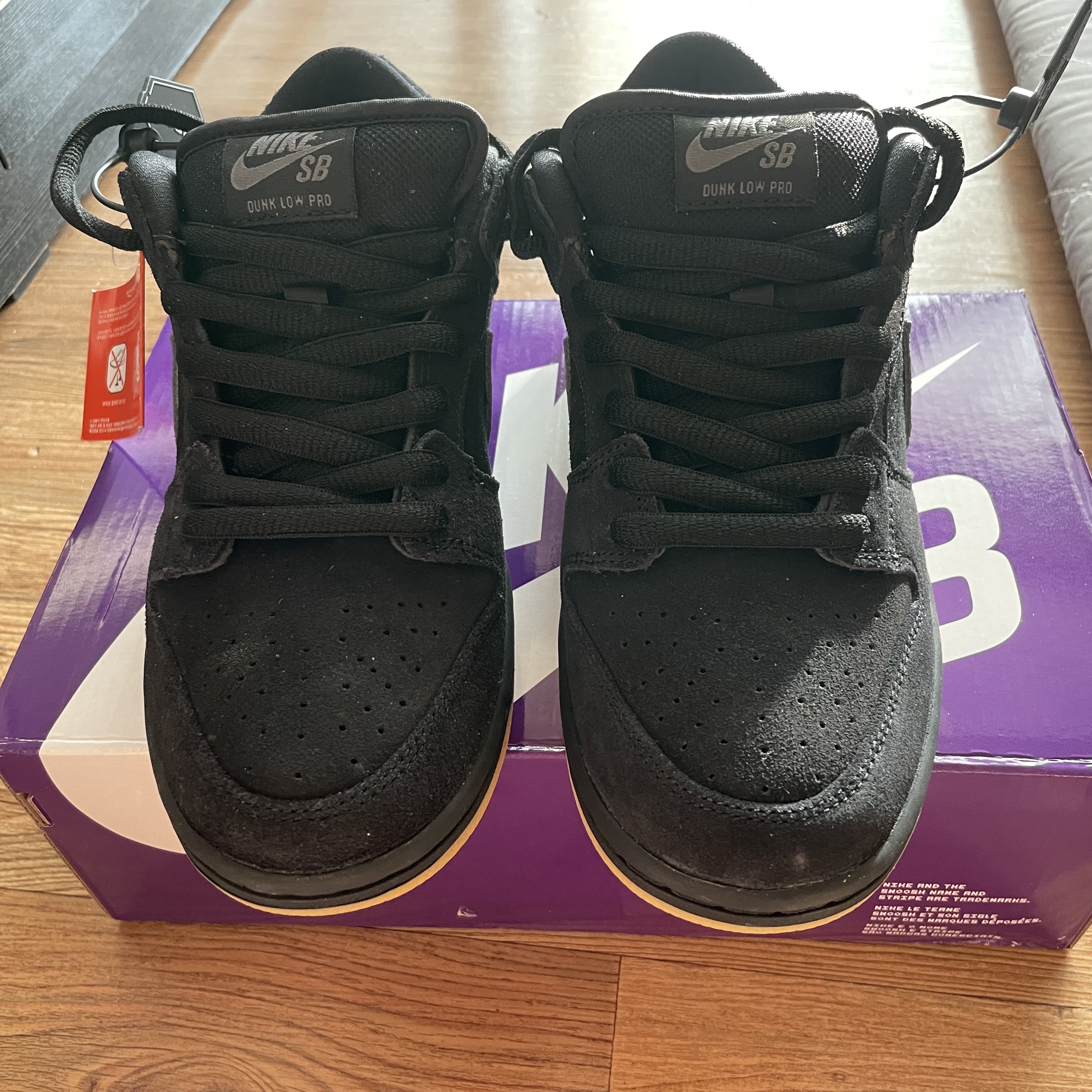 Nike SB Dunk Low Pro Black Cool Grey 착용 스타일