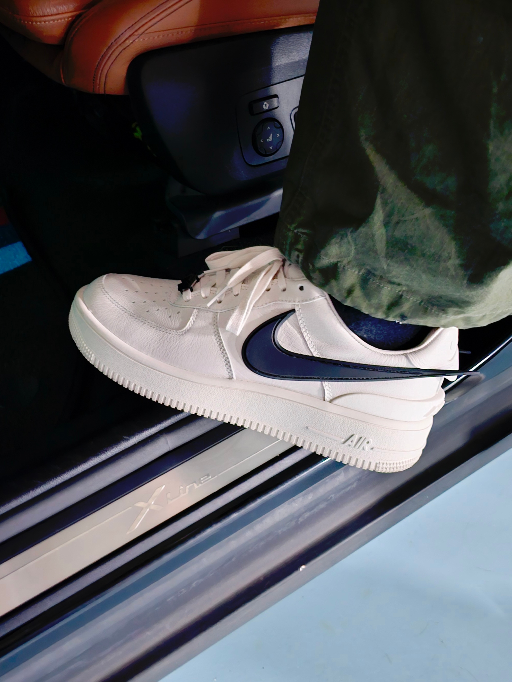Nike x Ambush Air Force 1 Low SP Phantom 착용 스타일 - 2