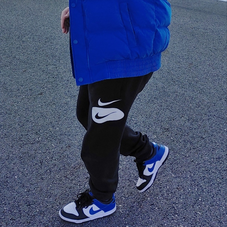 (GS) Nike Dunk Low Summit White Industrial Blue 착용 스타일
