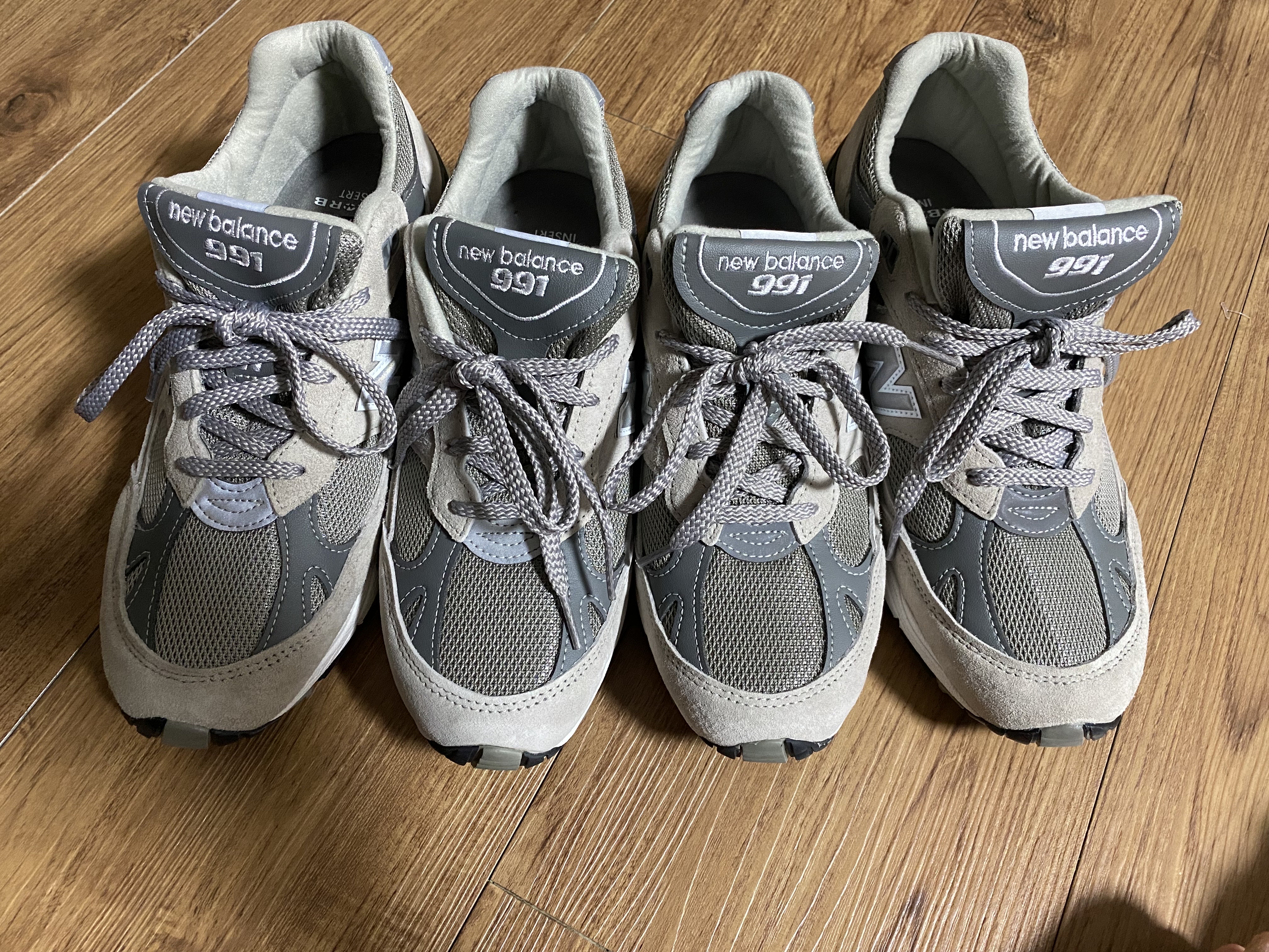 New Balance 991 Made in UK Grey 착용 스타일 - 2
