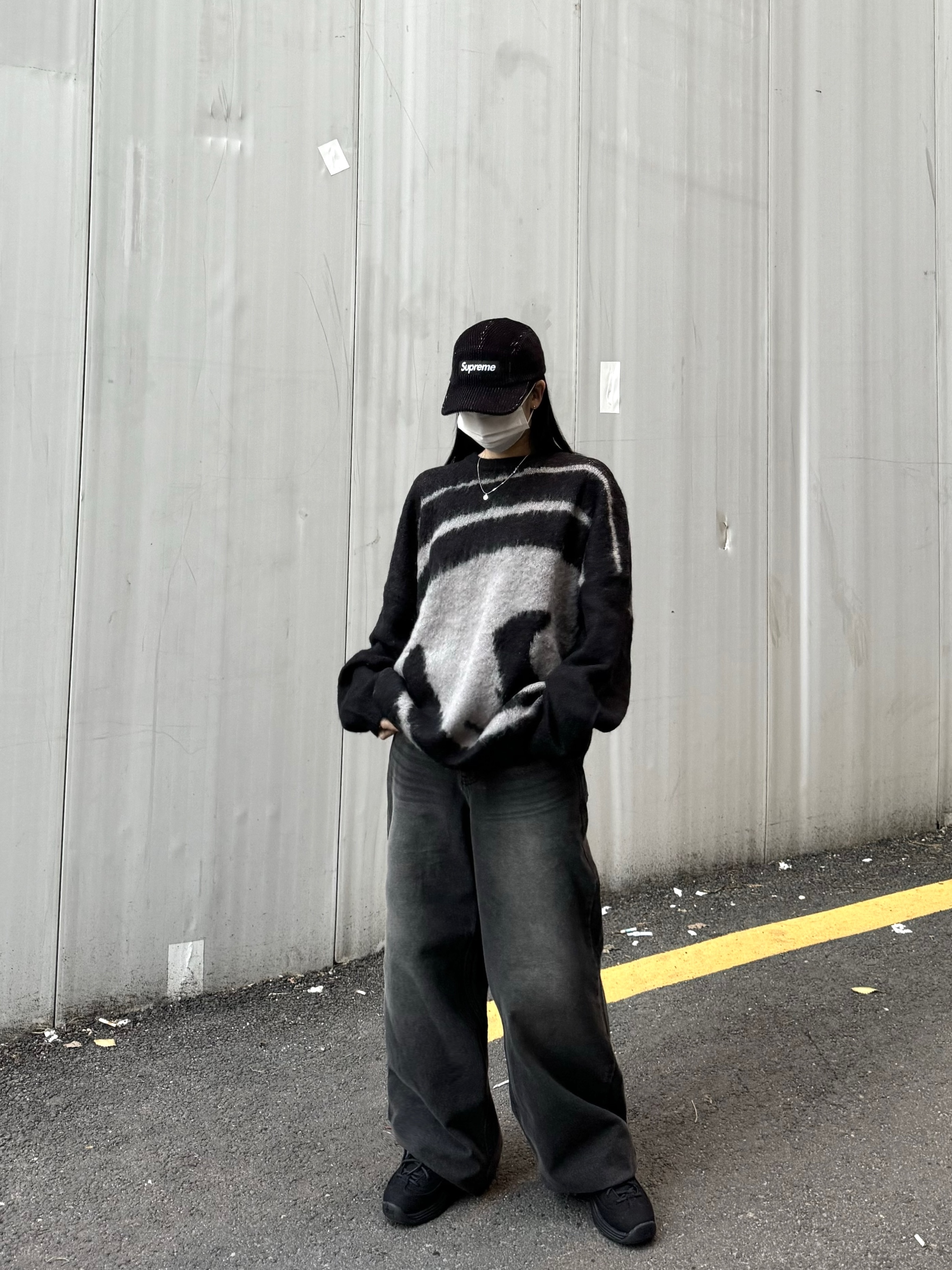 Supreme 2-Tone Corduroy Camp Cap Black - 23SS, Nike x Stussy Air Penny II Black 착용 스타일 - 2
