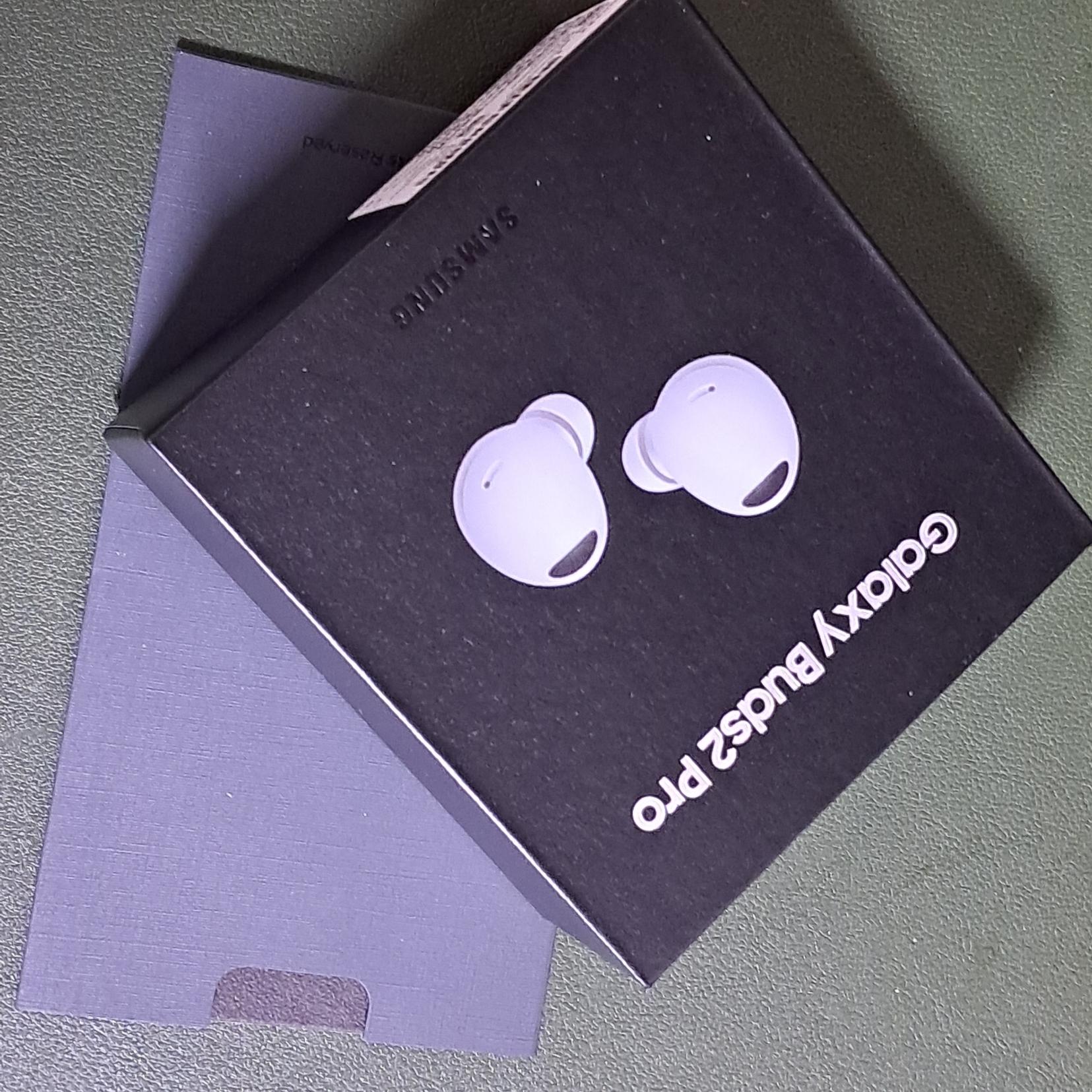 Samsung Galaxy Buds2 Pro White (Korean Ver.) 착용 스타일