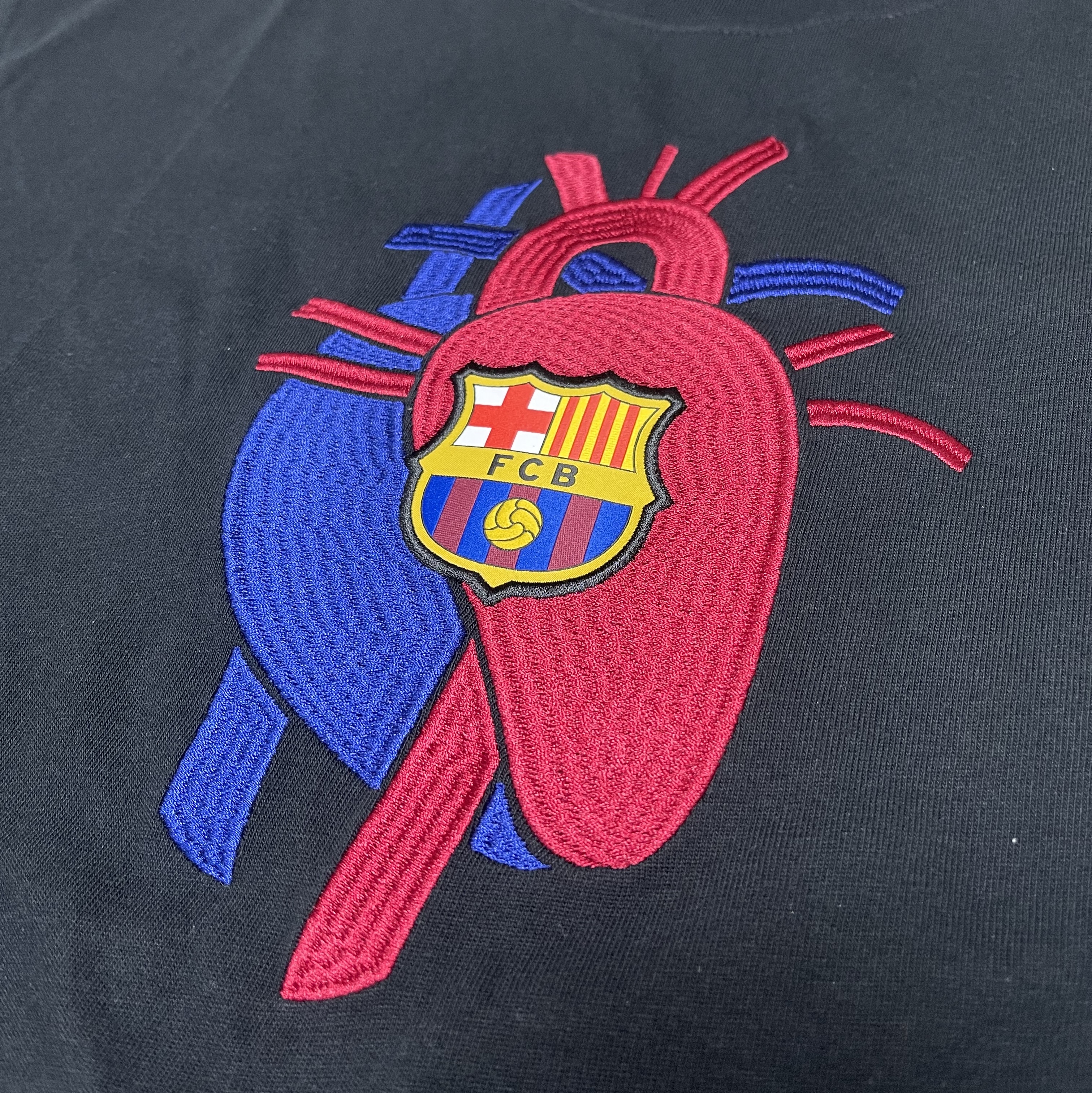 Nike x Patta x FC Barcelona Max90 T-Shirt Culers del Món (FJ4208-010) 착용 스타일 - 2