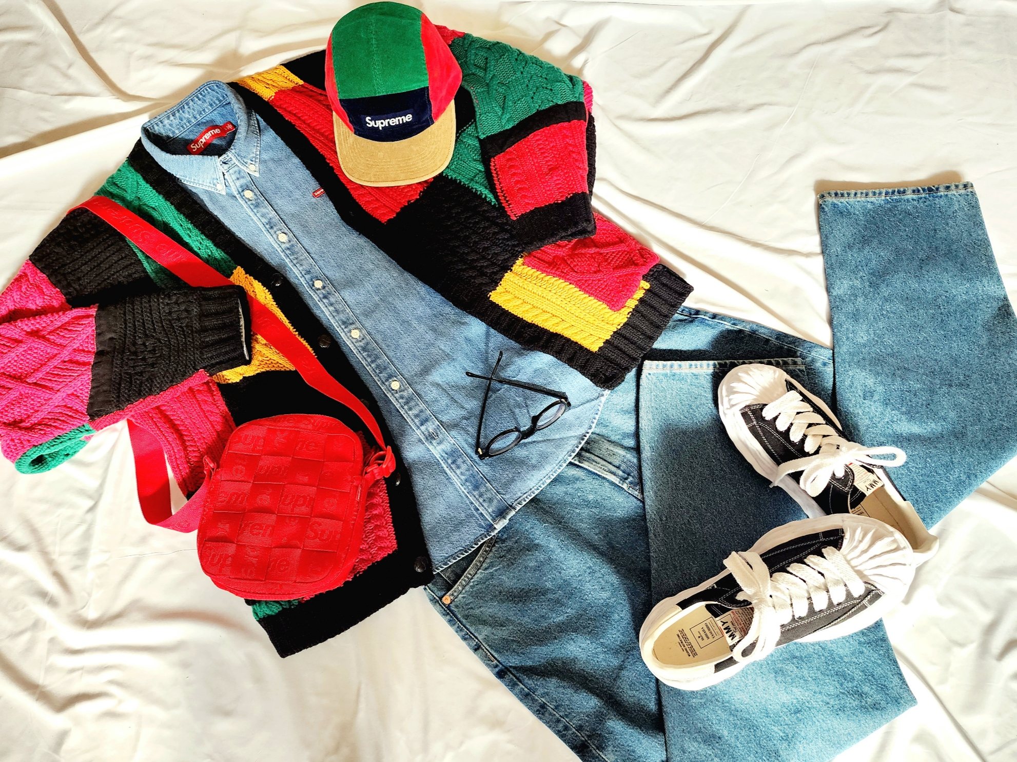 Supreme Corduroy Camp Cap Multicolor - 23FW, Supreme Patchwork Cable Knit Cardigan Black - 23FW 착용 스타일 - 3
