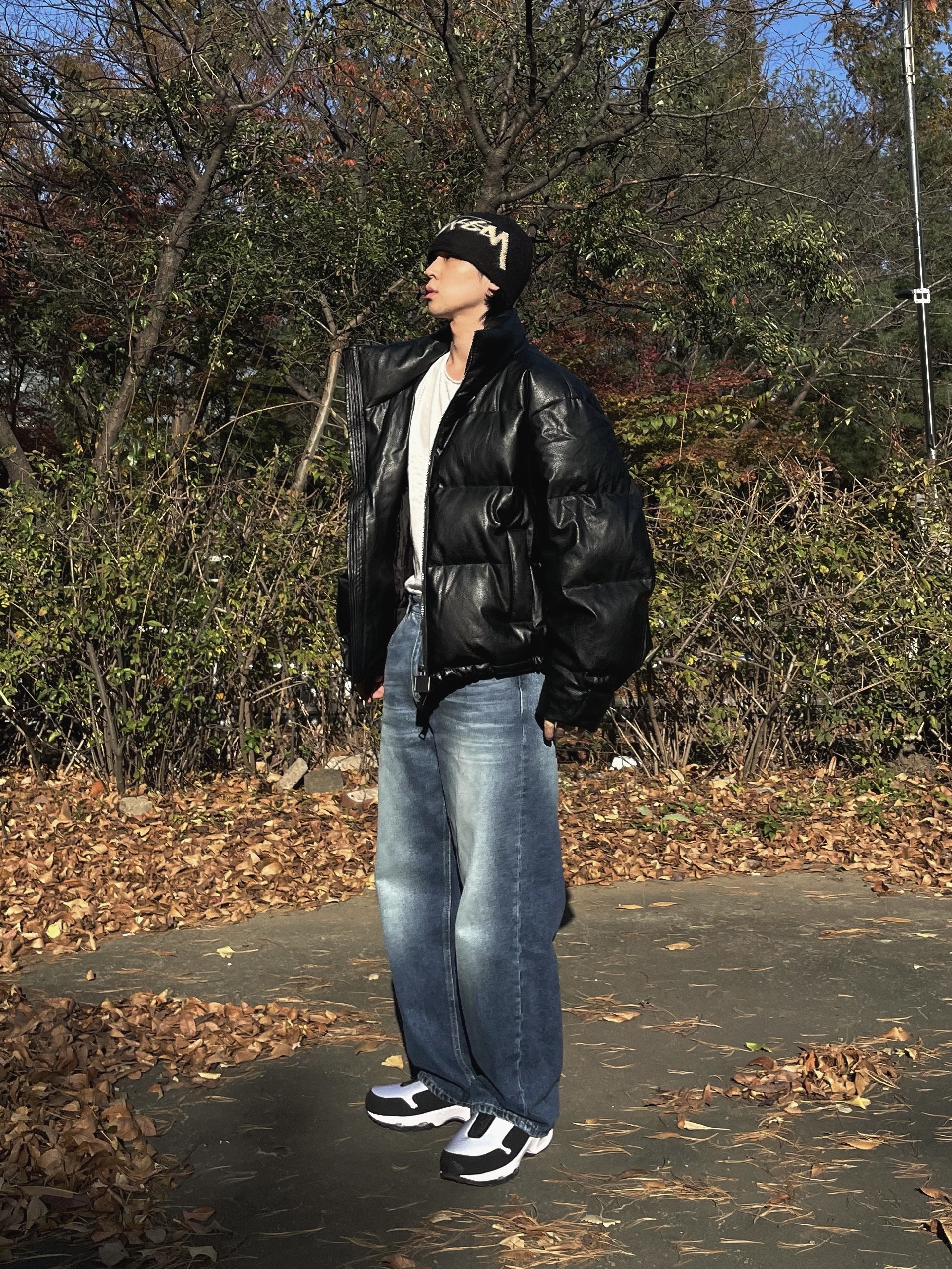 Stussy Brushed Out Stock Skullcap Beanie Black, Nike x Comme des Garcons Homme Plus Air Max Sunder SP White Black 착용 스타일