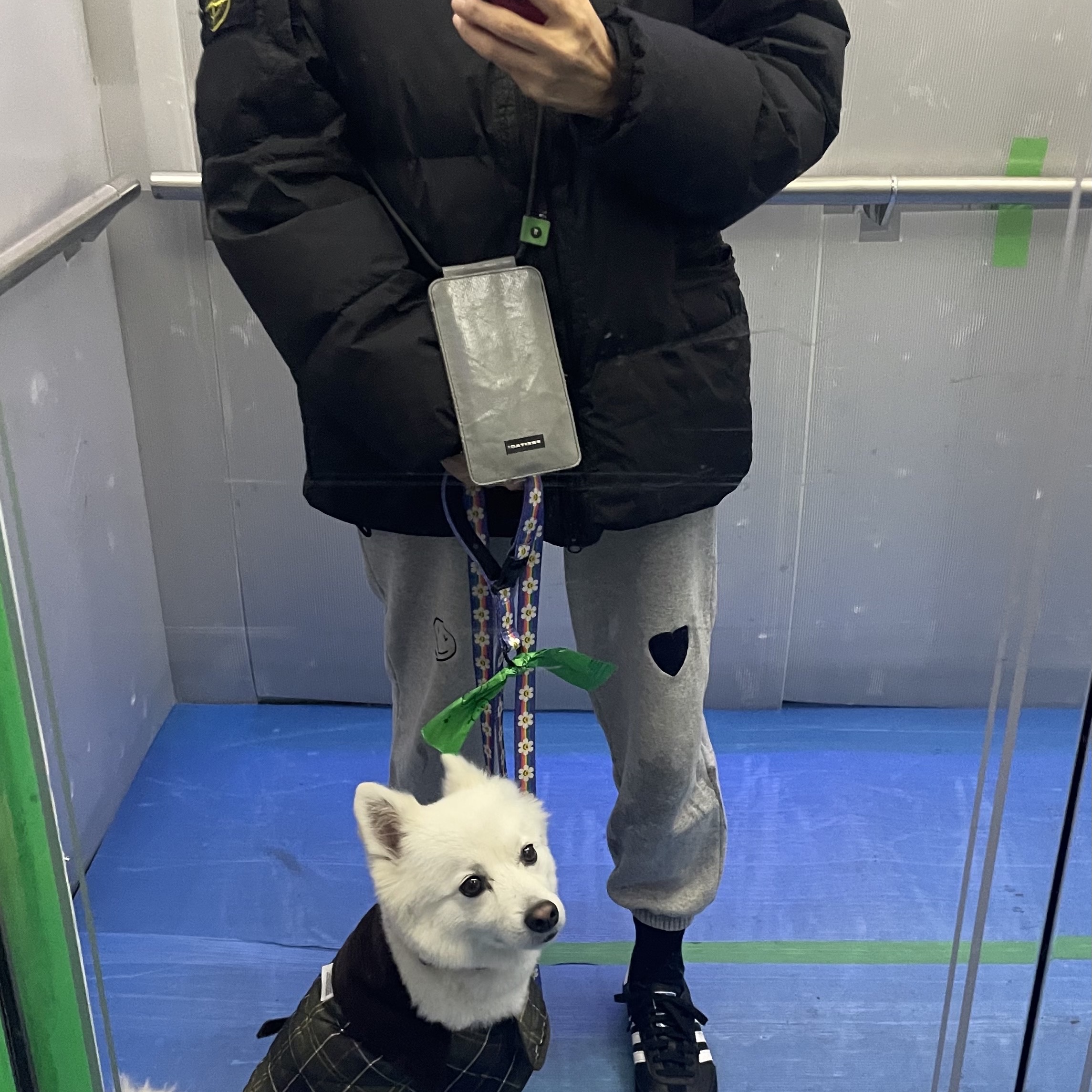 Stone Island 40223 Garment Dyed Crinkle Reps Down Jacket Black - 22FW, Adidas Samba OG Black White Gum 착용 스타일 - 1