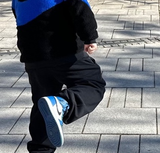 Jordan 1 Retro High OG Dark Marina Blue, Nike x Stussy NRG Washed Fleece Pants Black (DO5296-010) 착용 스타일 - 1