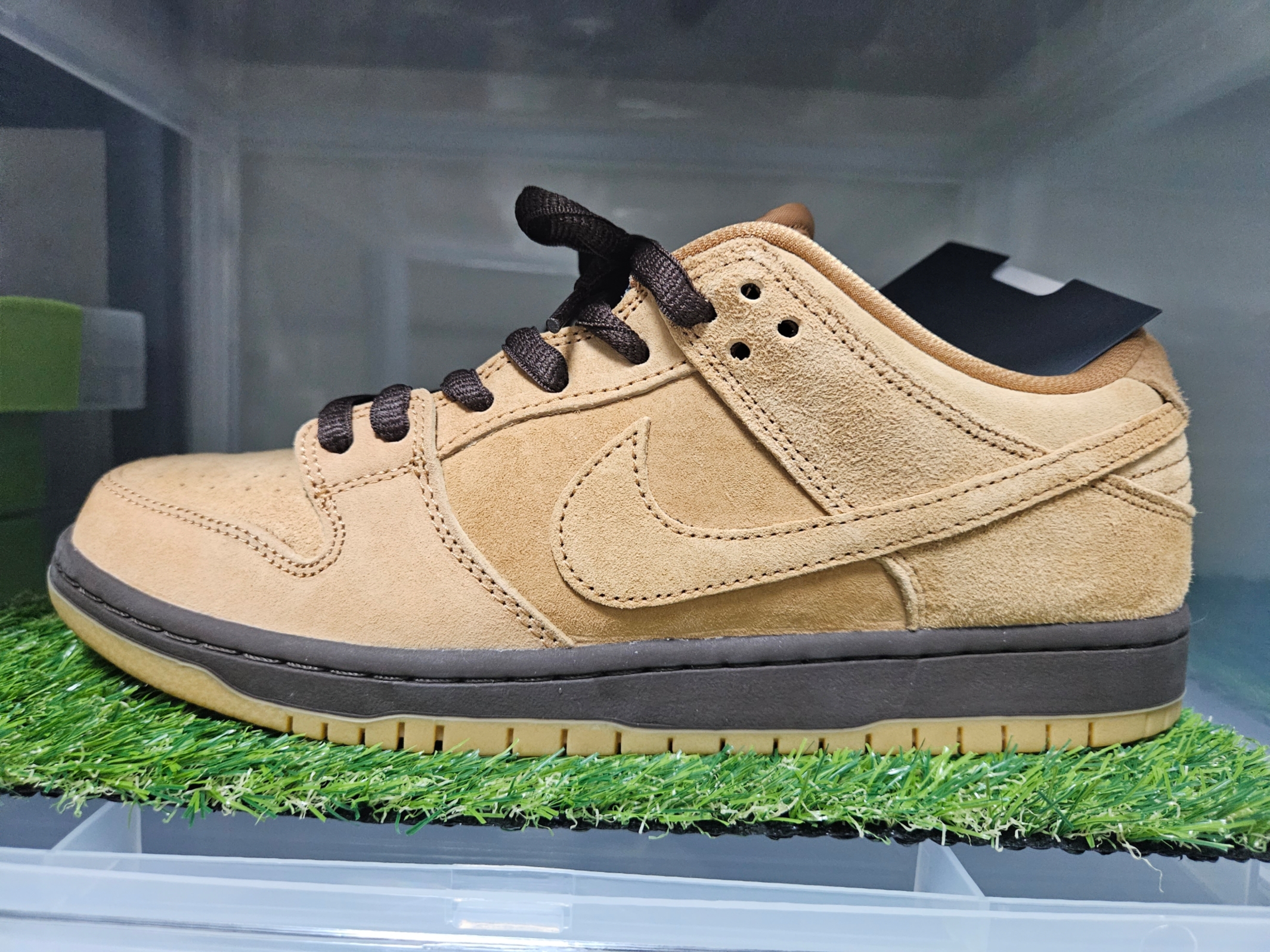 Nike SB Dunk Low Pro Wheat 2023 착용 스타일