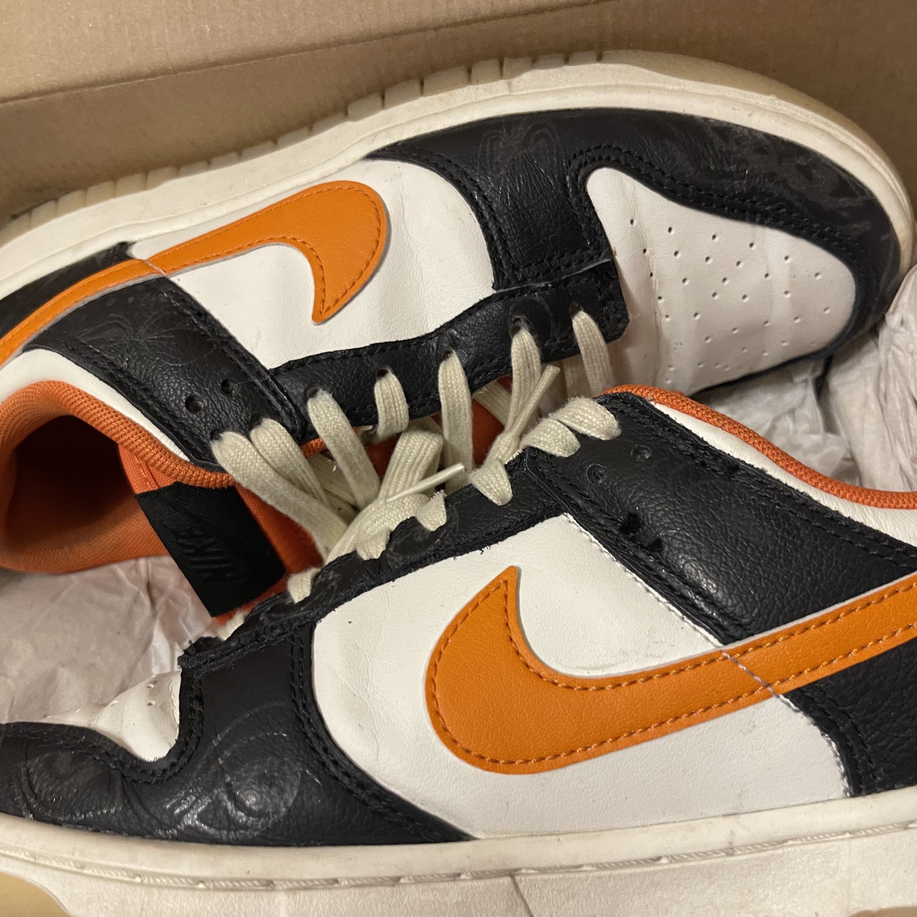 Nike Dunk Low Retro PRM Halloween 착용 스타일