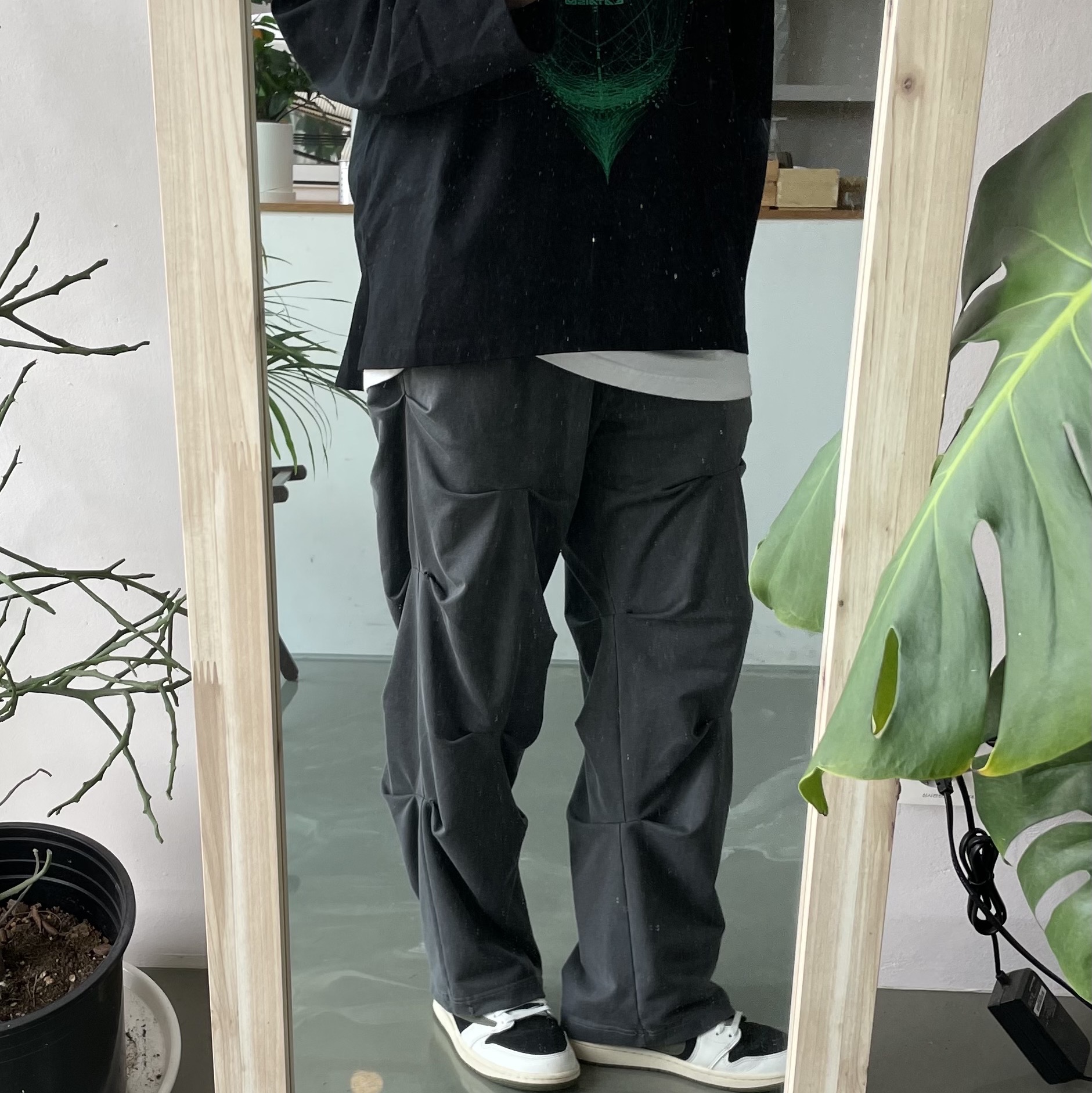 (W) Jordan 1 x Travis Scott Retro Low OG SP Medium Olive 착용 스타일
