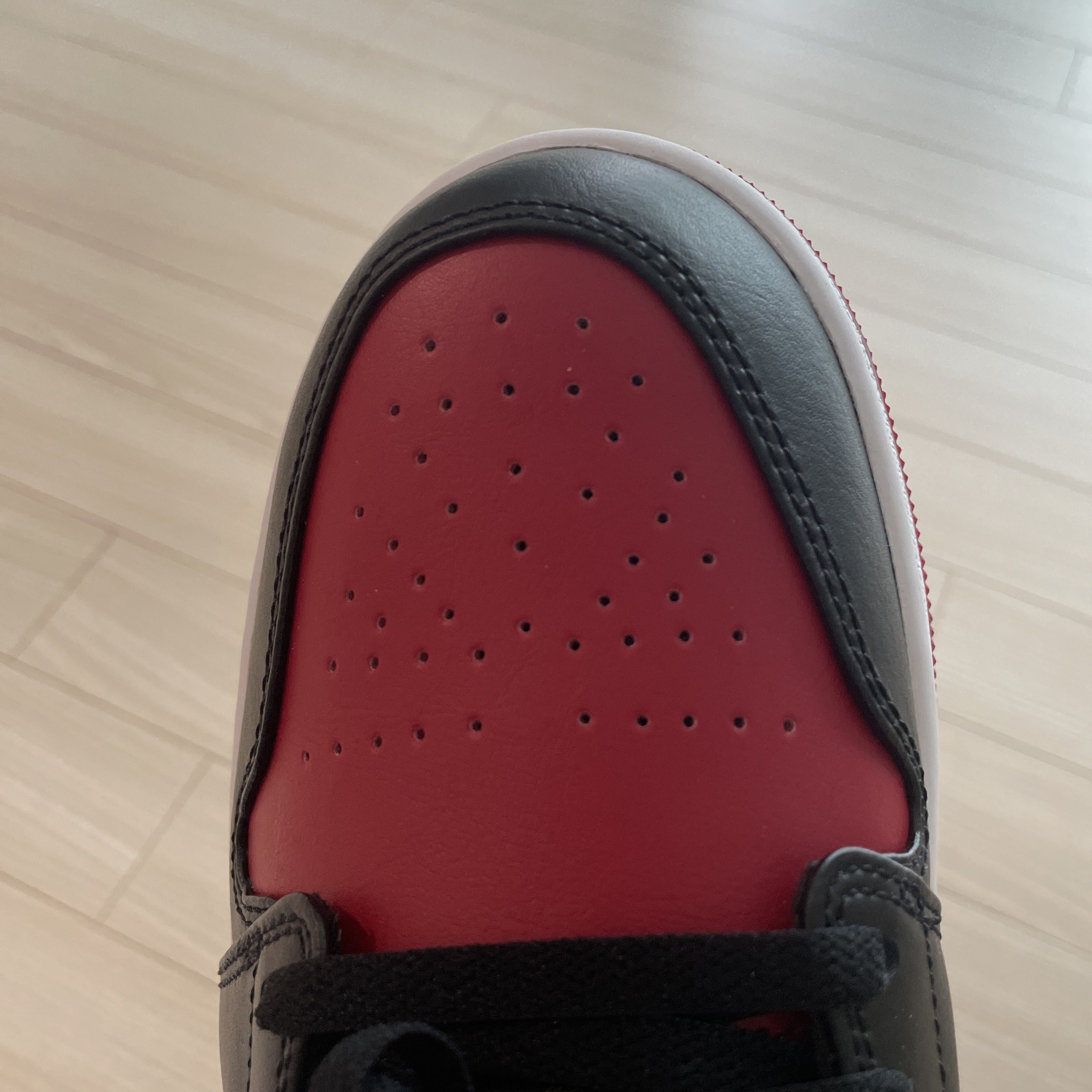 Jordan 1 Low Alternate Bred Toe 착용 스타일