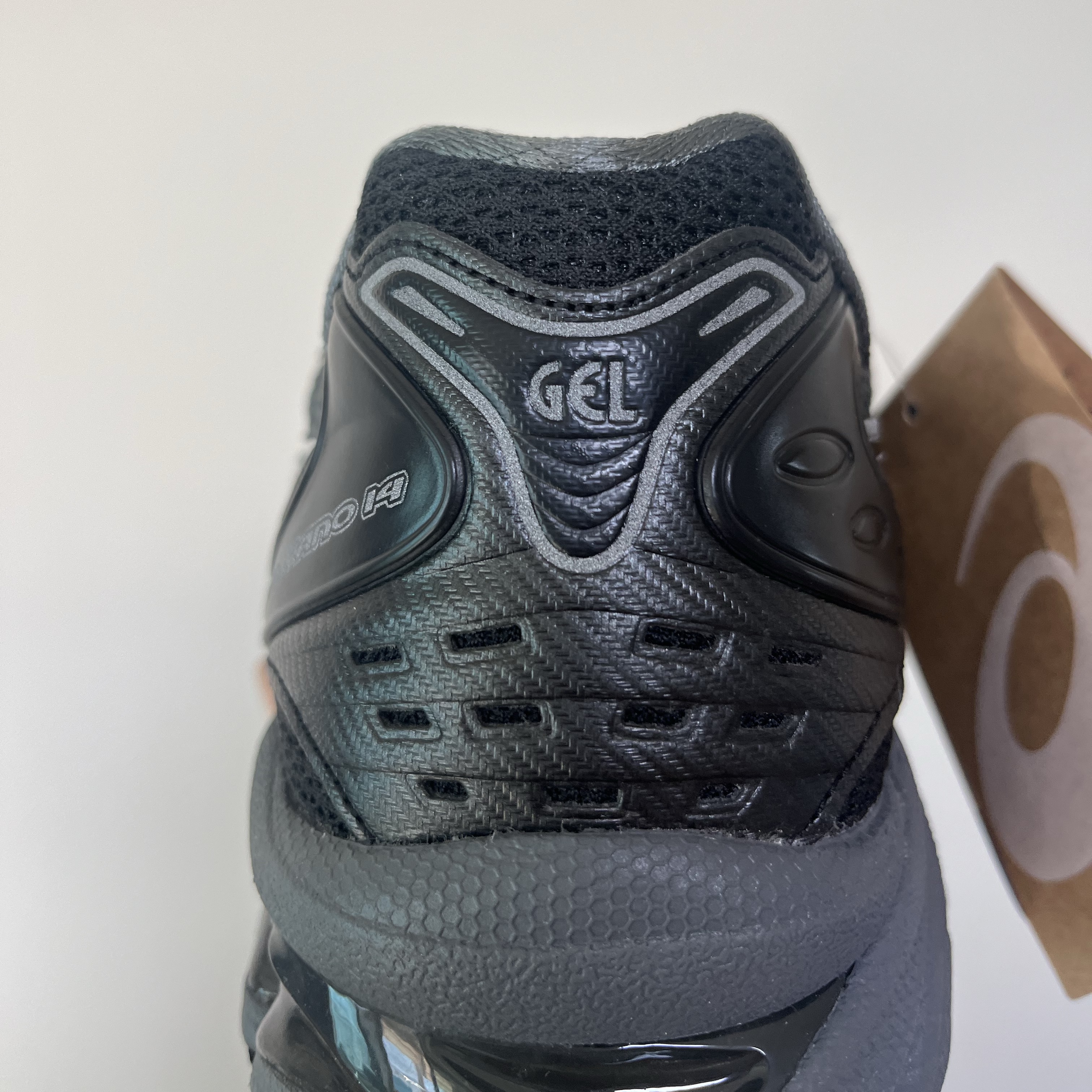 Asics x Unaffected Gel-Kayano 14 Silver Moon 착용 스타일 - 3