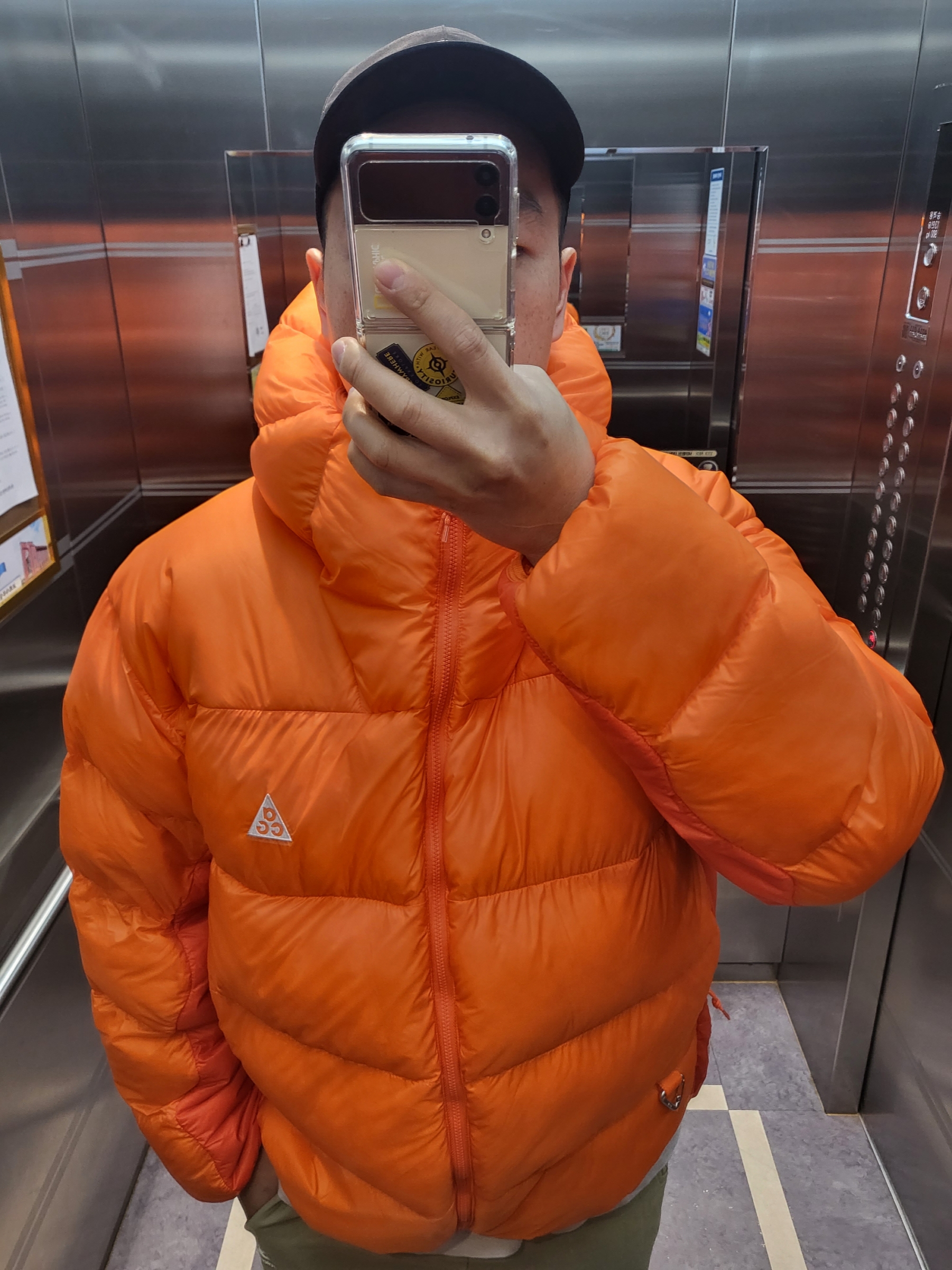 Nike ACG Therma-Fit ADV Lunar Lake Puffer Jacket Safety Orange - Asia 착용 스타일
