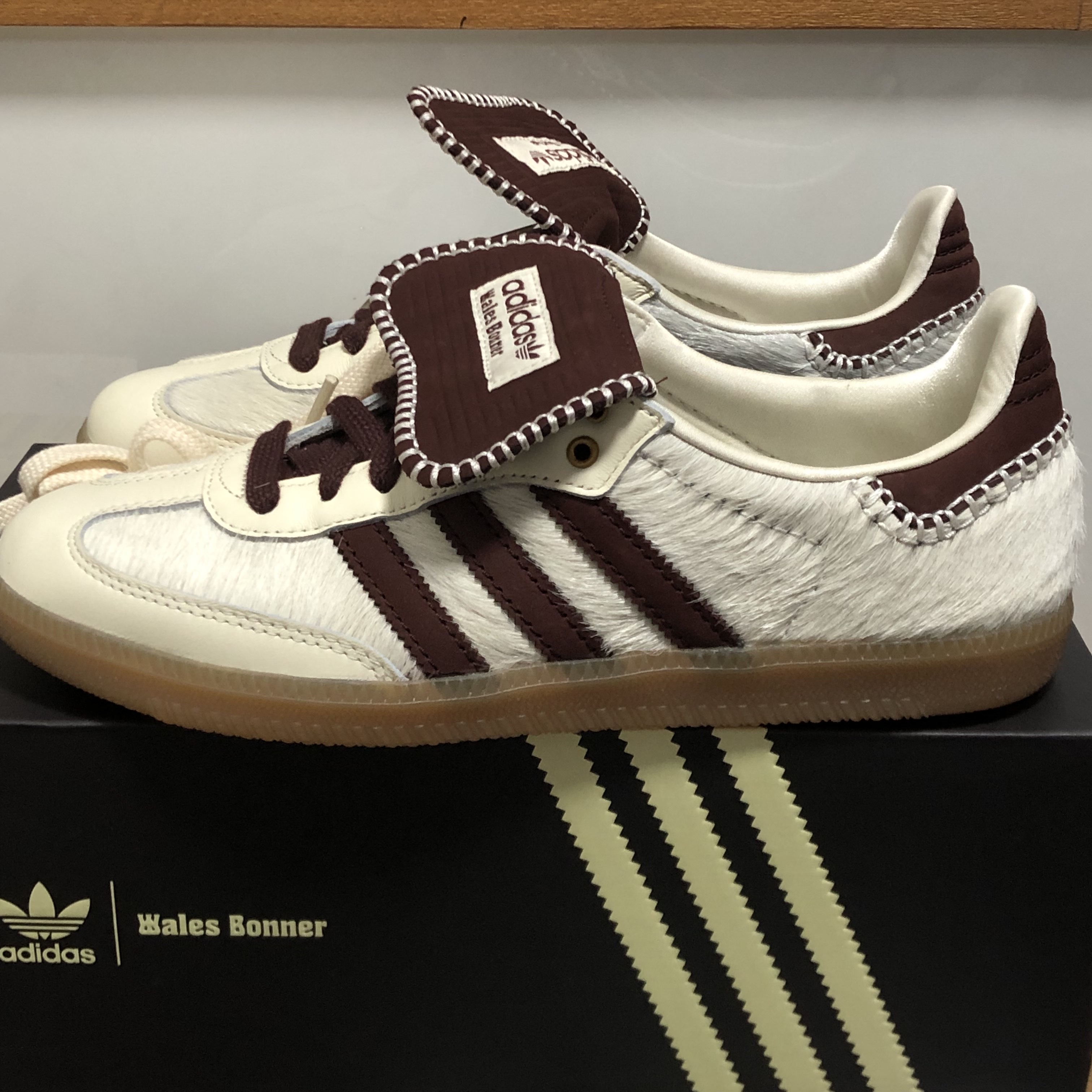 Adidas x Wales Bonner Pony Tonal Samba Cream White Mystery Brown 착용 스타일