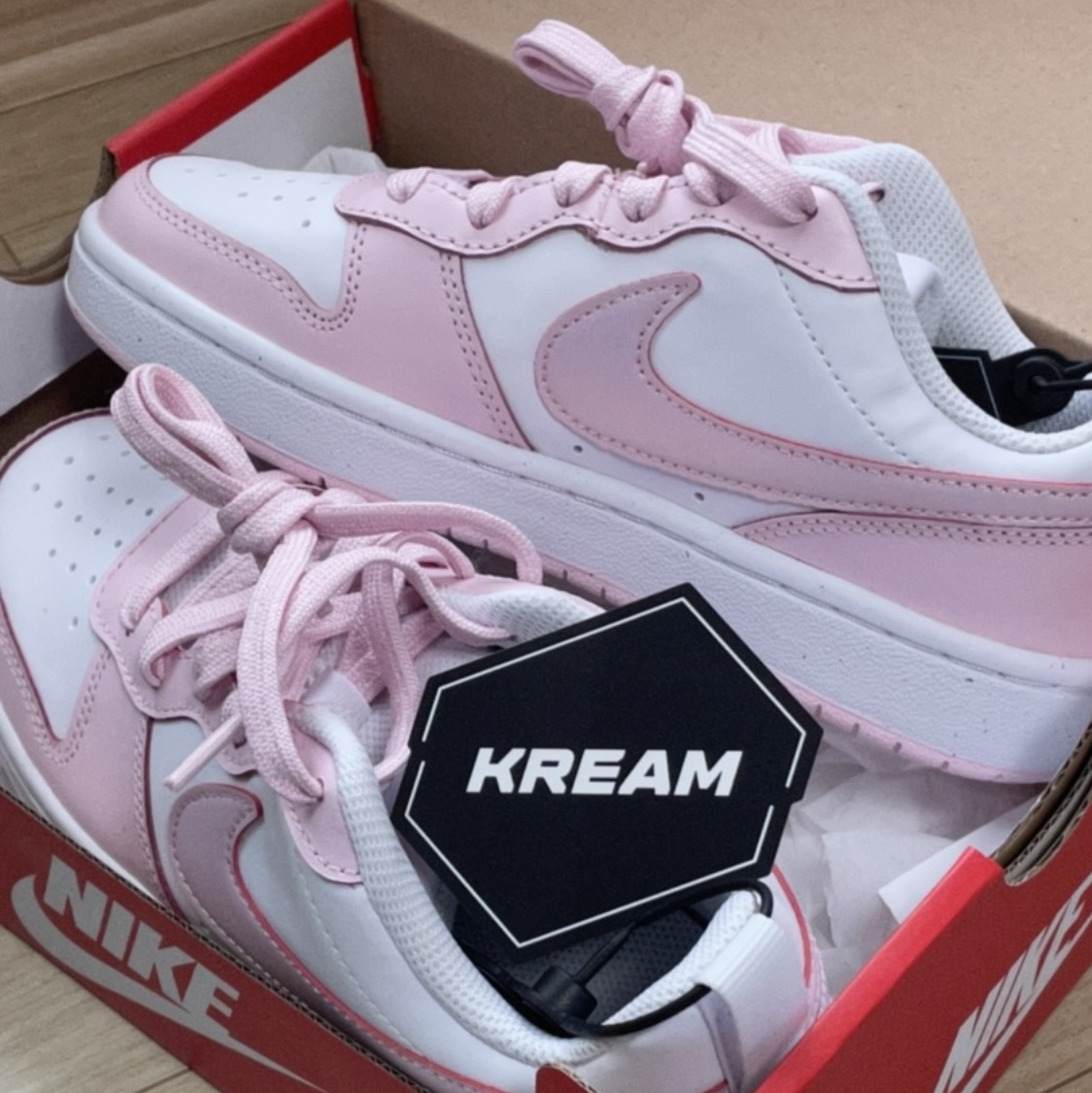 (GS) Nike Court Borough 2 SE White Pink Foam 착용 스타일