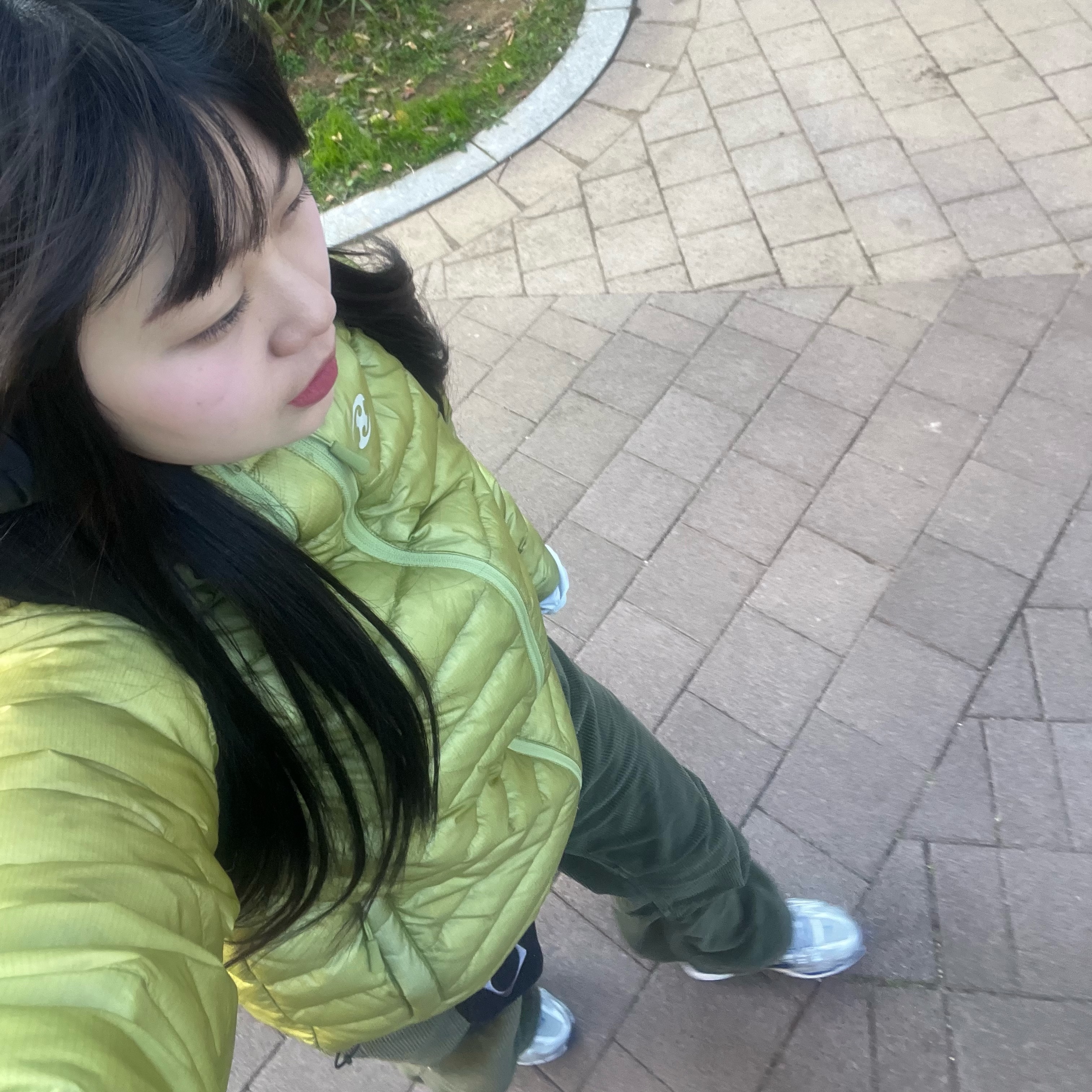 Sansan Gear Suffix Puffer Jacket Light Green - 23FW, Sony WH-1000XM4 Midnight Blue (Korean Ver.) 착용 스타일 - 3