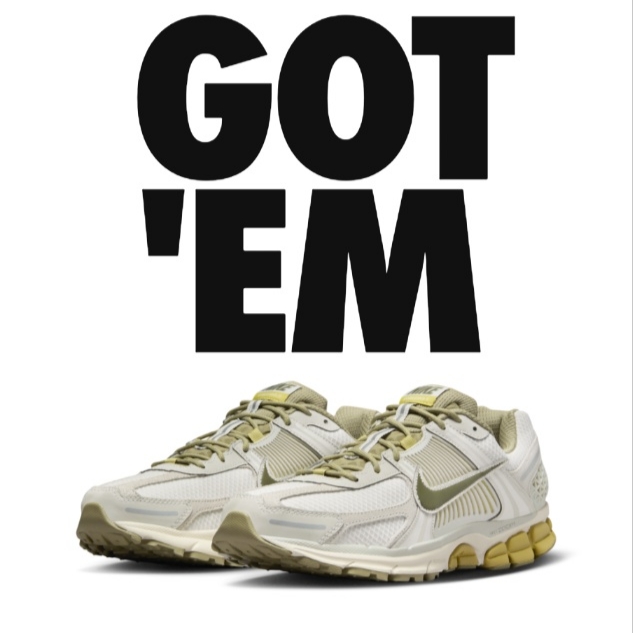 Nike Zoom Vomero 5 Light Bone and Phantom 착용 스타일 - 3