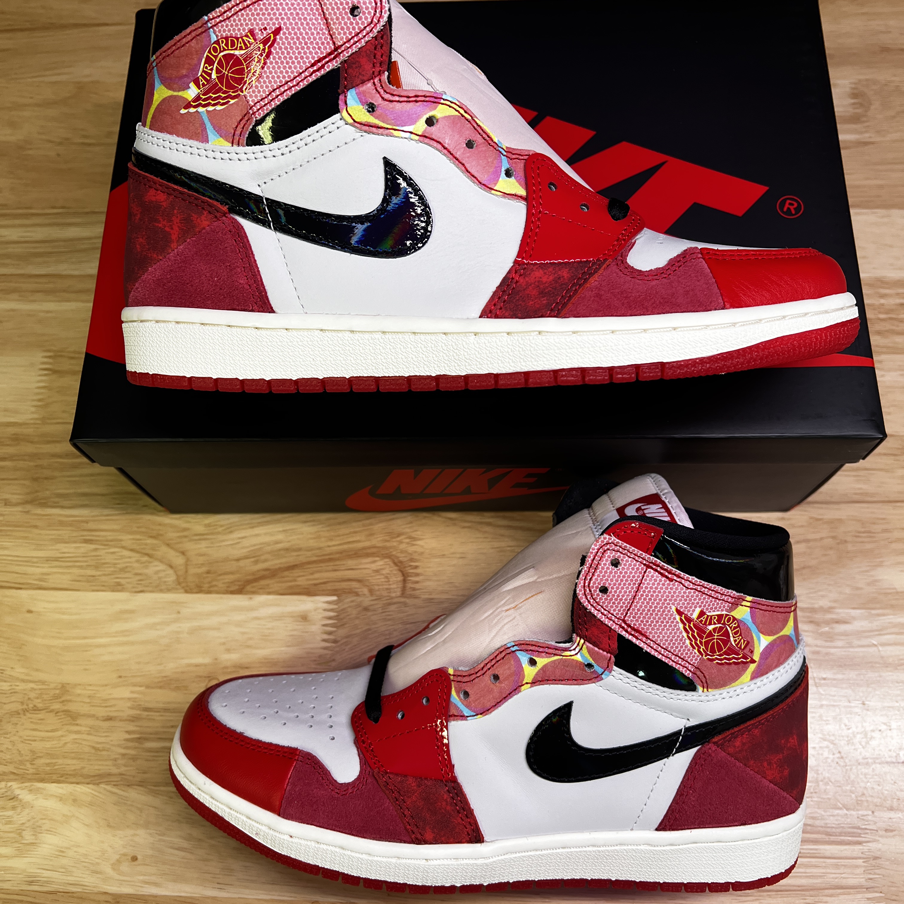 Jordan 1 Retro High Spider-Man Next Chapter 착용 스타일 - 3
