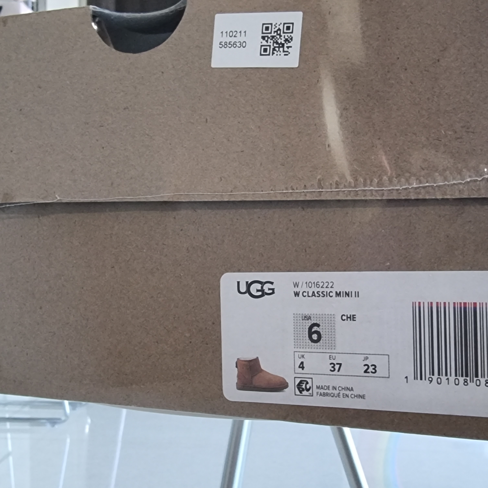 (W) UGG Classic Mini II Boots Chestnut 착용 스타일 - 2