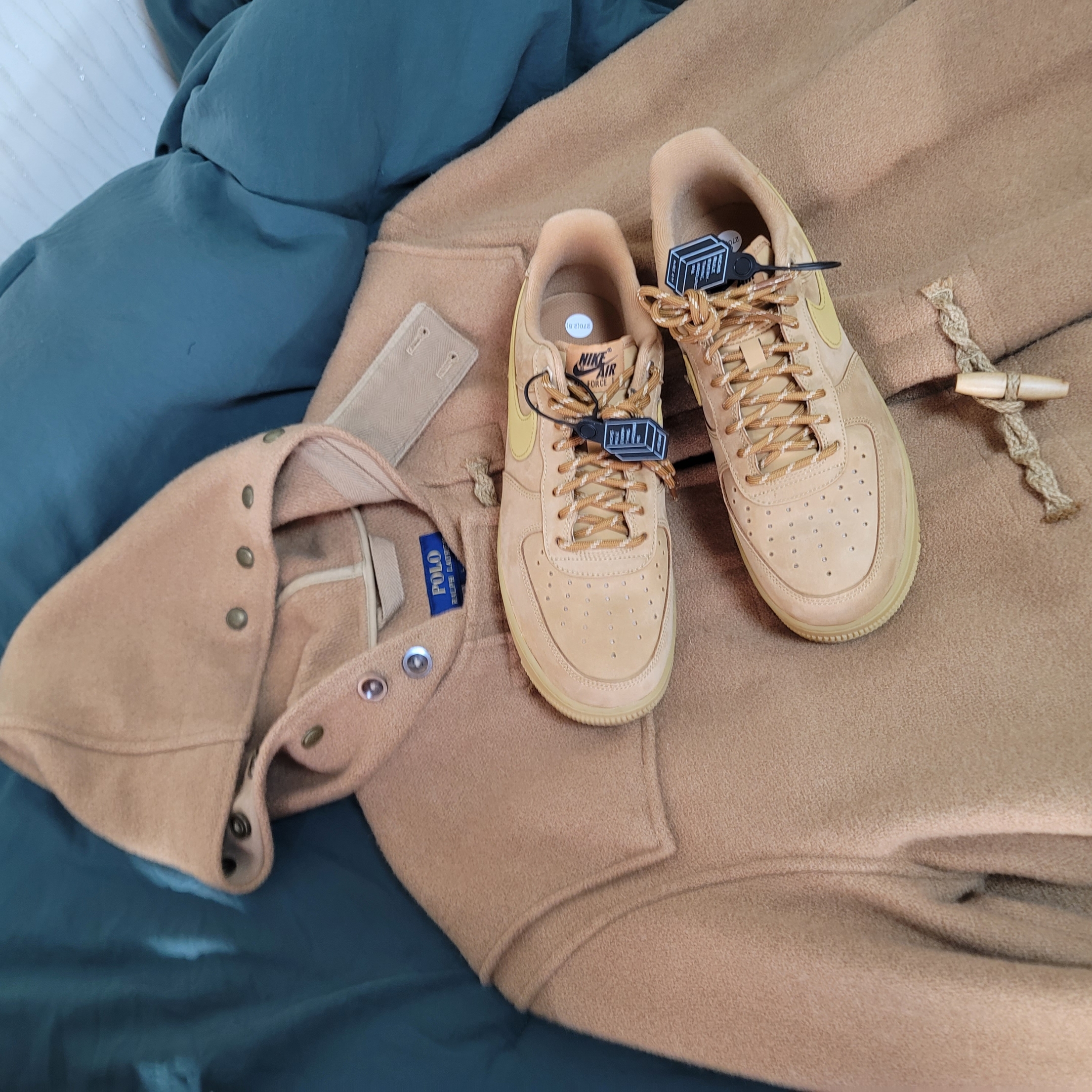 Nike Air Force 1 '07 WB Flax 착용 스타일 - 3