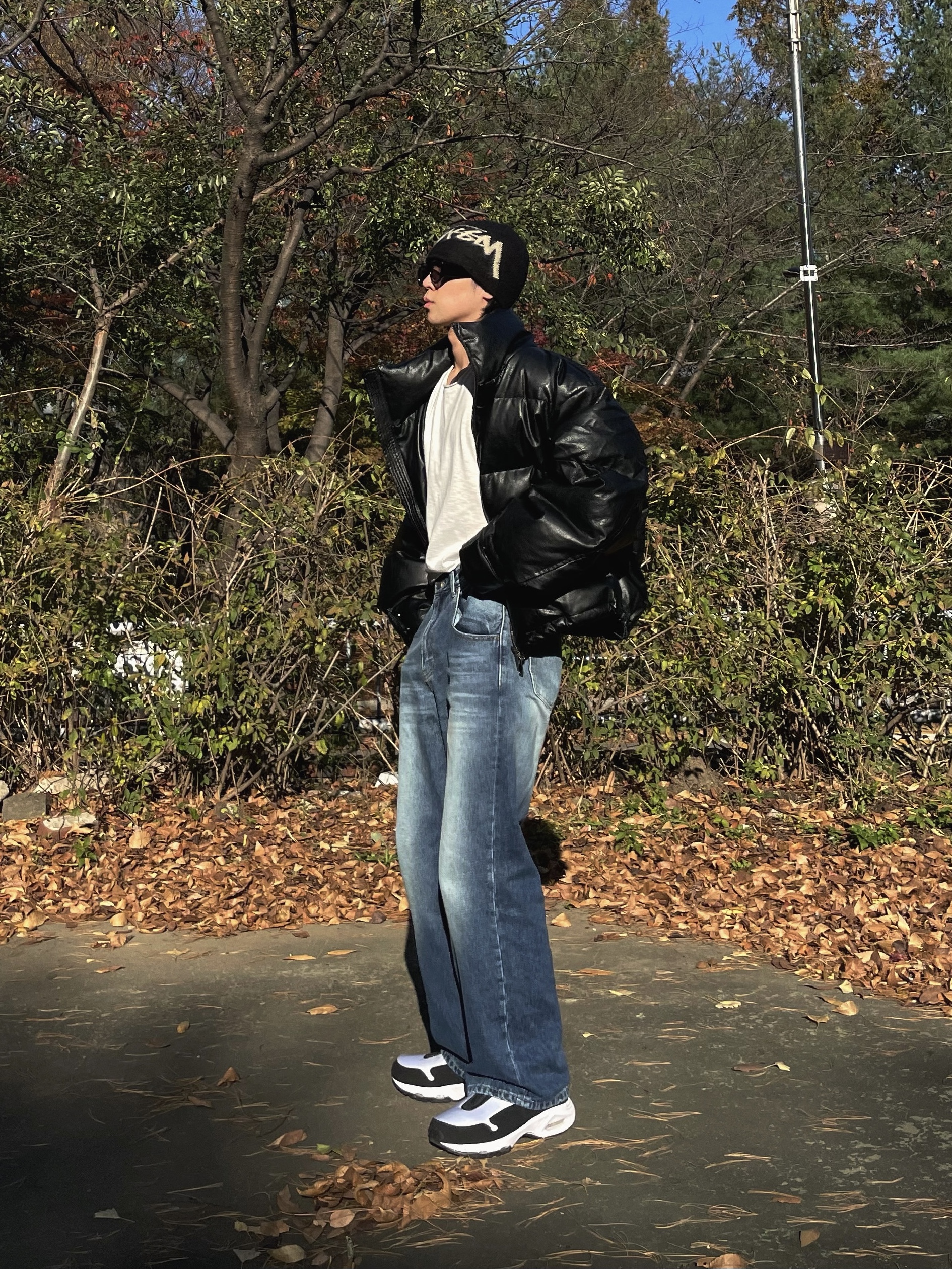 Nike x Comme des Garcons Homme Plus Air Max Sunder SP White Black, Stussy Brushed Out Stock Skullcap Beanie Black 착용 스타일