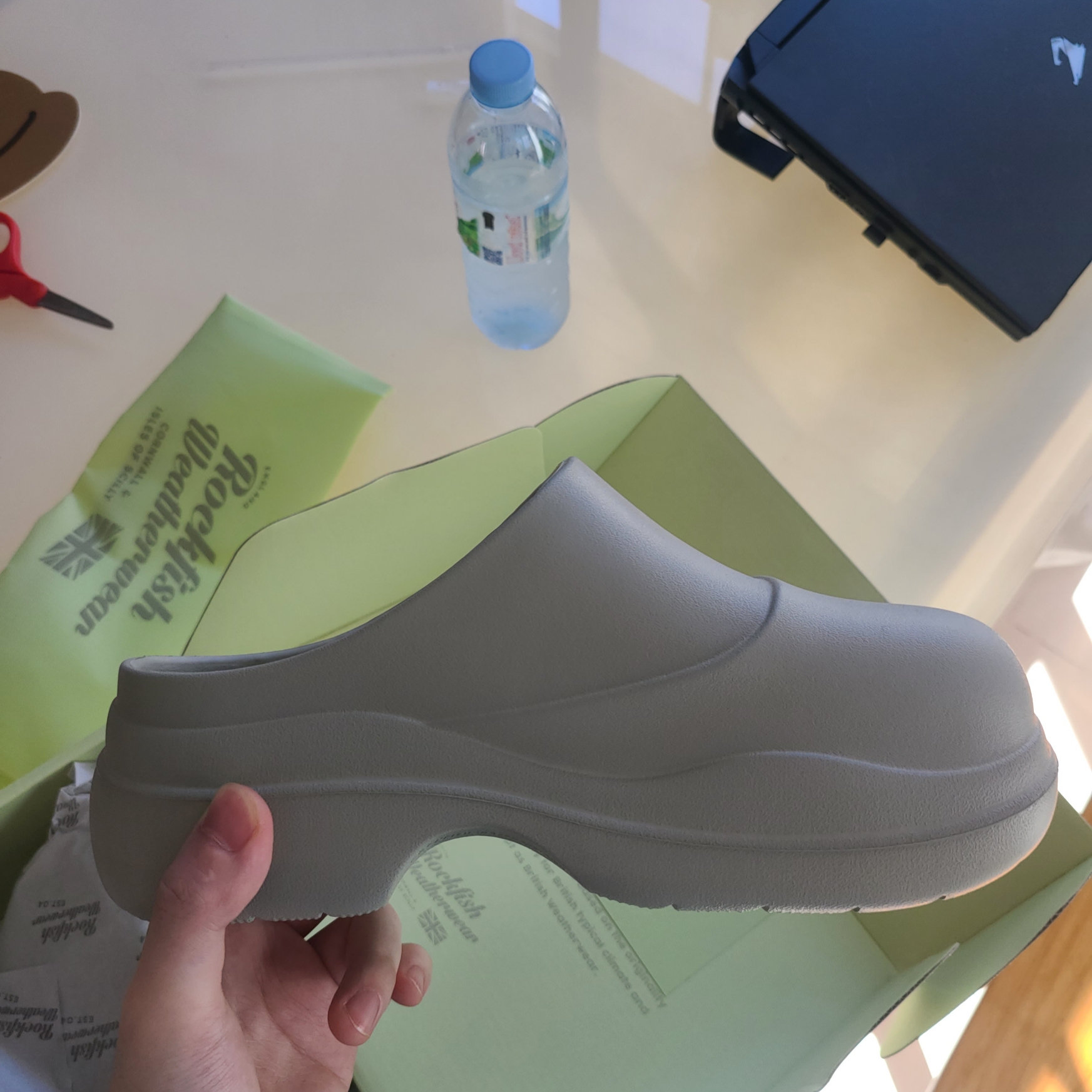 (W) Rockfishweatherwear Hayden Clog Sage 착용 스타일