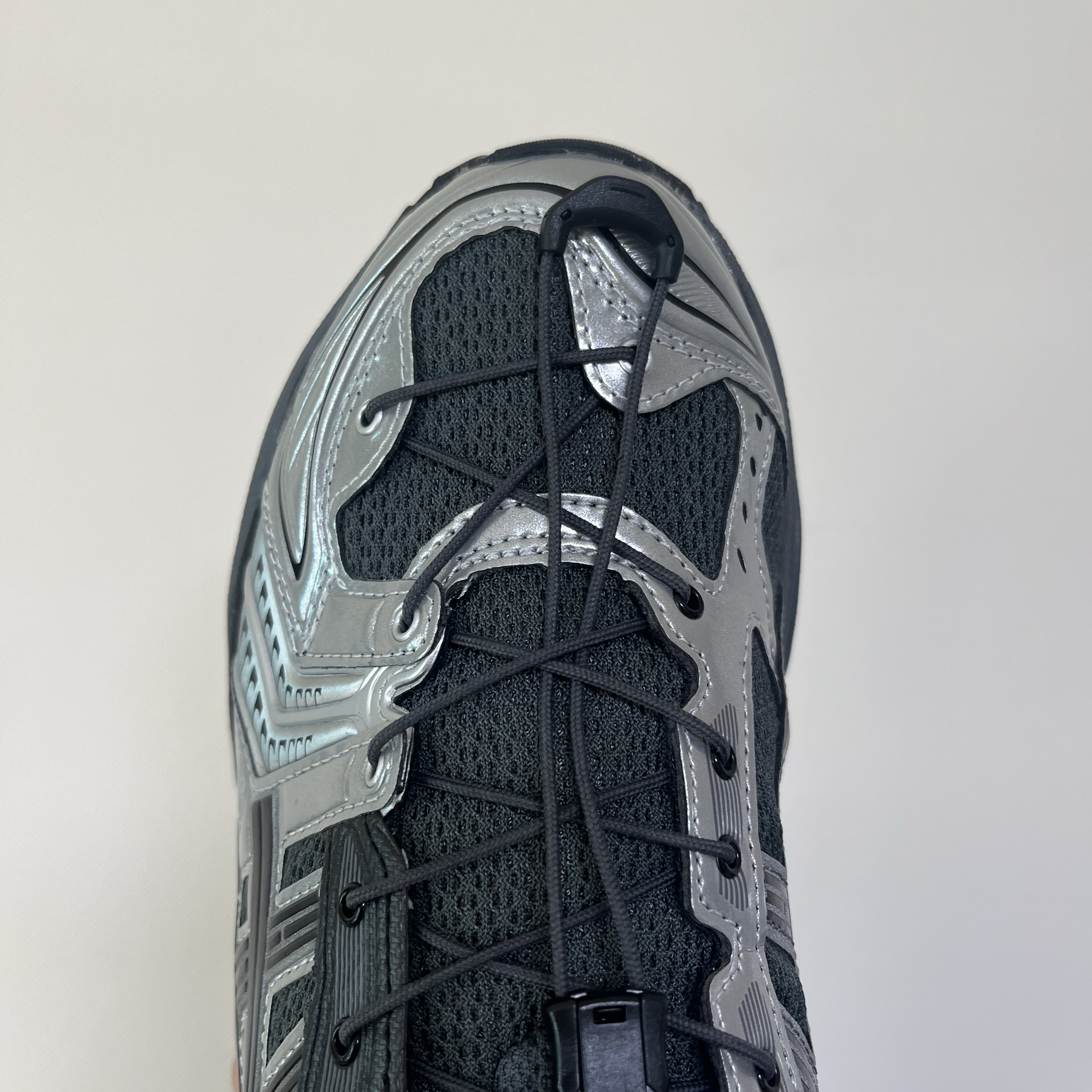 Asics x Unaffected Gel-Kayano 14 Silver Moon 착용 스타일 - 4