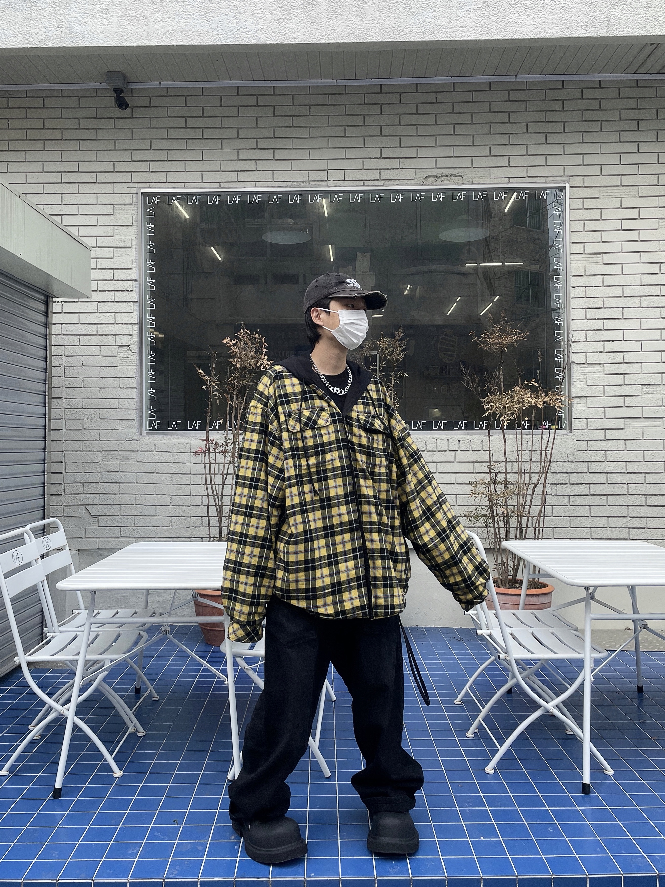 Project G/R Backward Denim Pants Black, Balenciaga Steroid Derby Black 착용 스타일