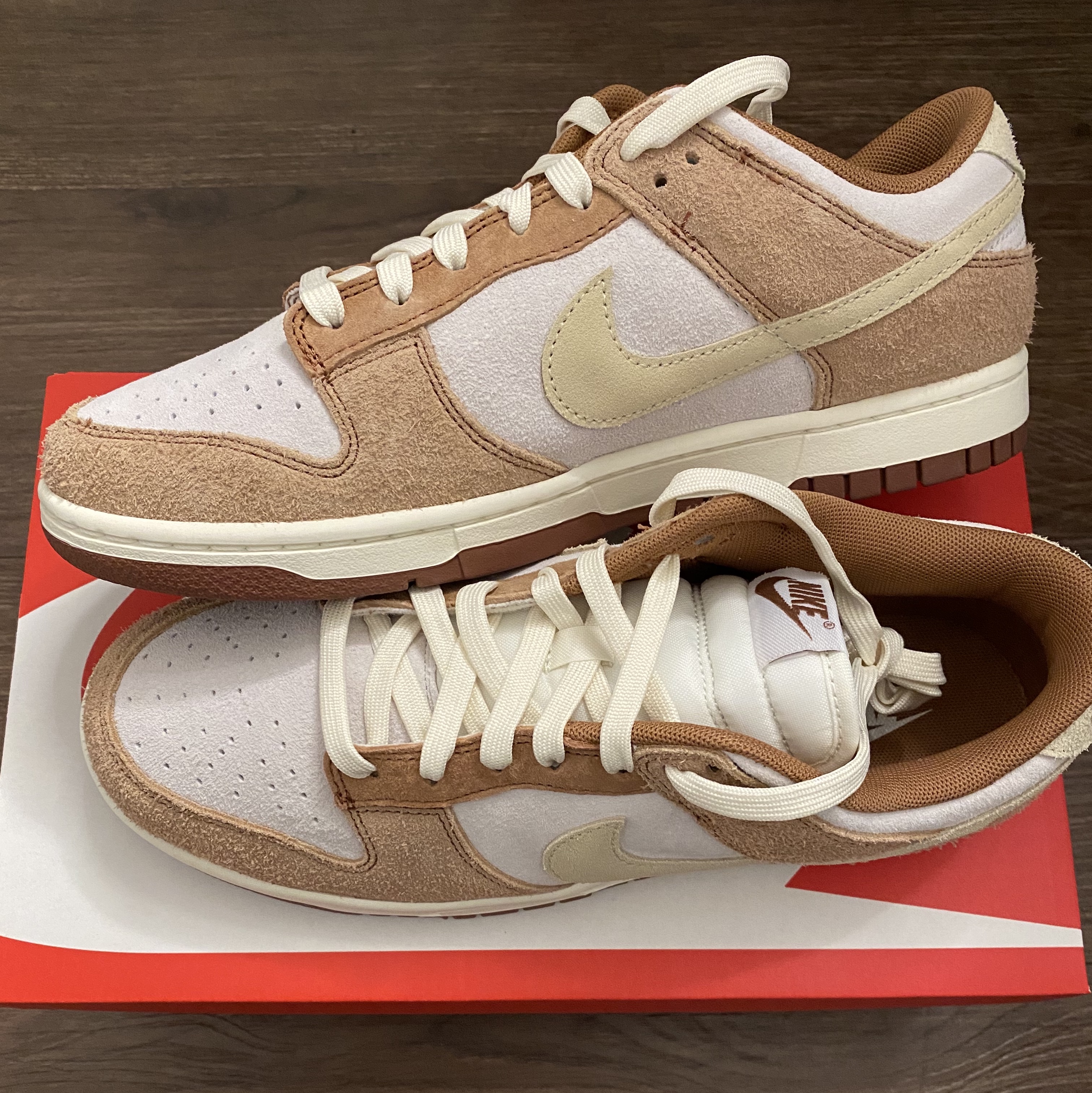 Nike Dunk Low Pro Premium Medium Curry 착용 스타일