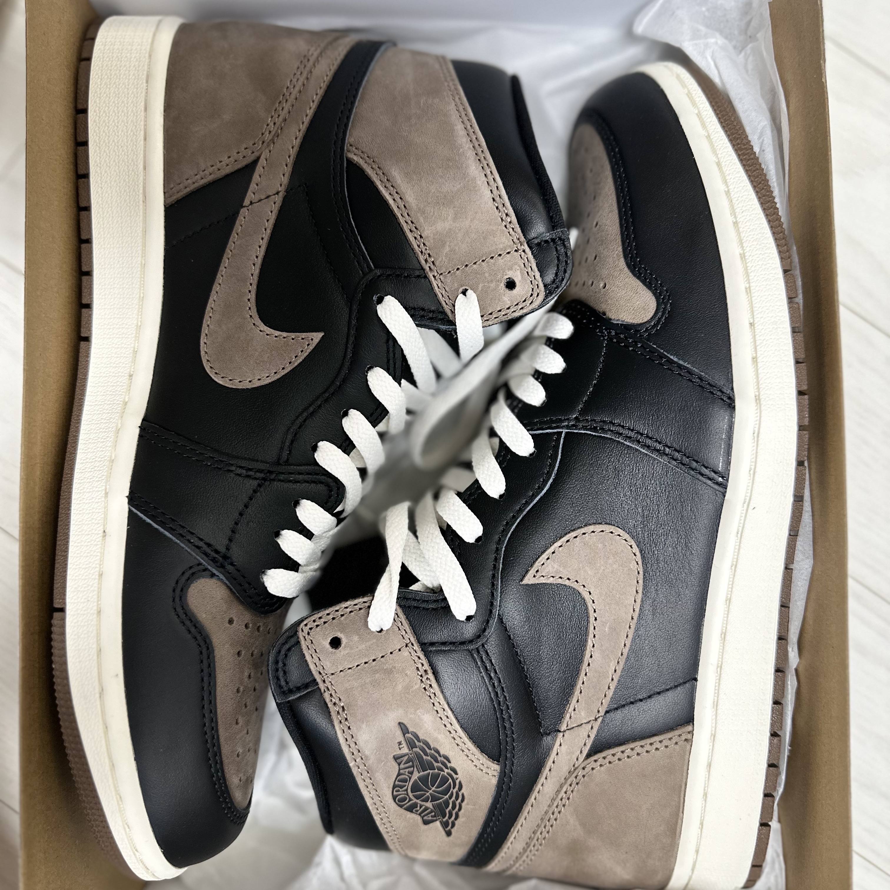 Jordan 1 Retro High OG Palomino 착용 스타일 - 3