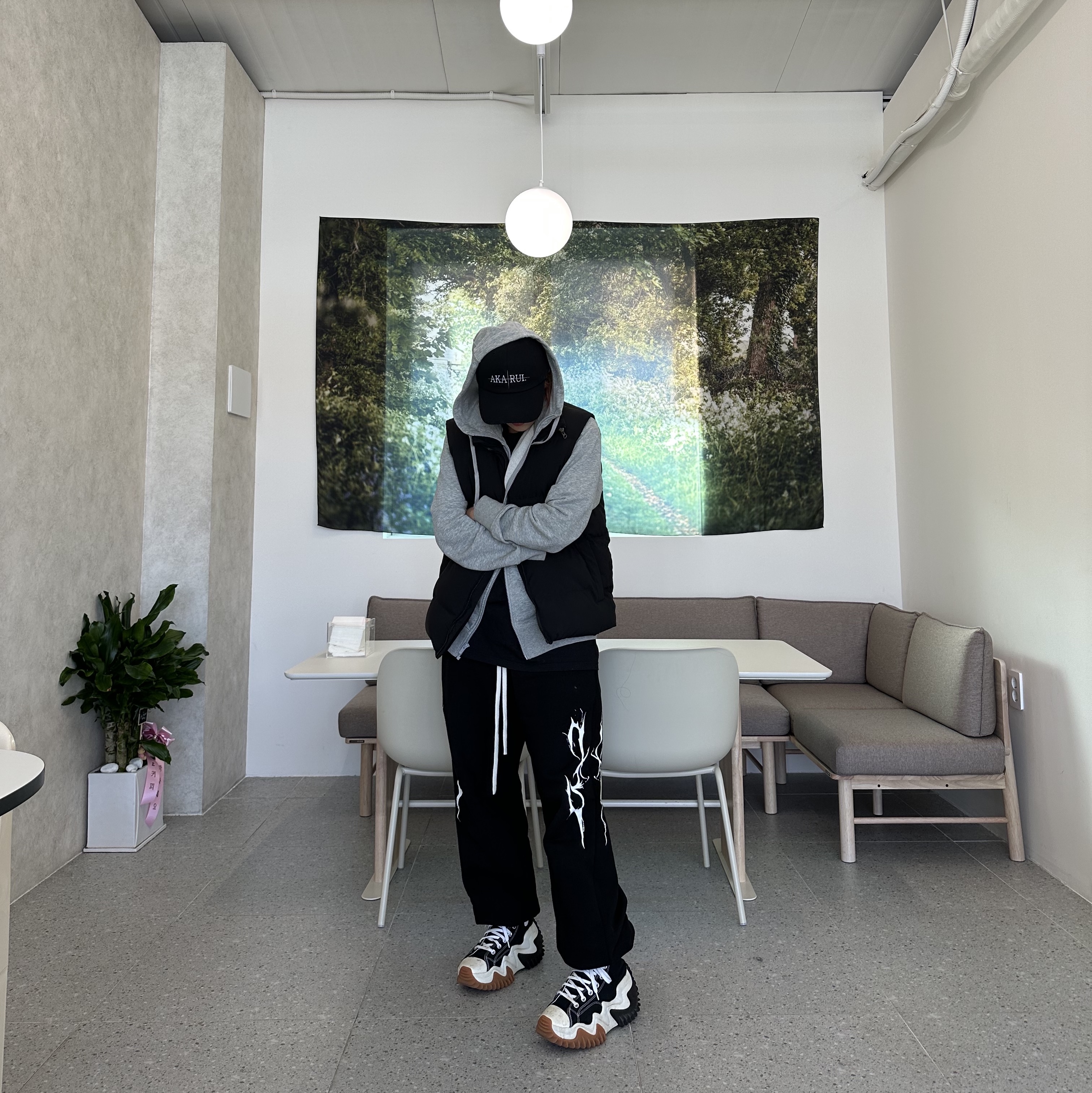 Converse Run Star Motion High Black 착용 스타일 - 1