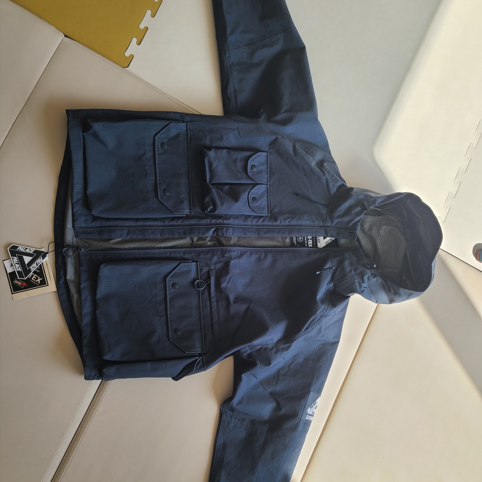 Palace Gore-Tex Cotton RS Jacket Navy - 23FW 착용 스타일 - 1
