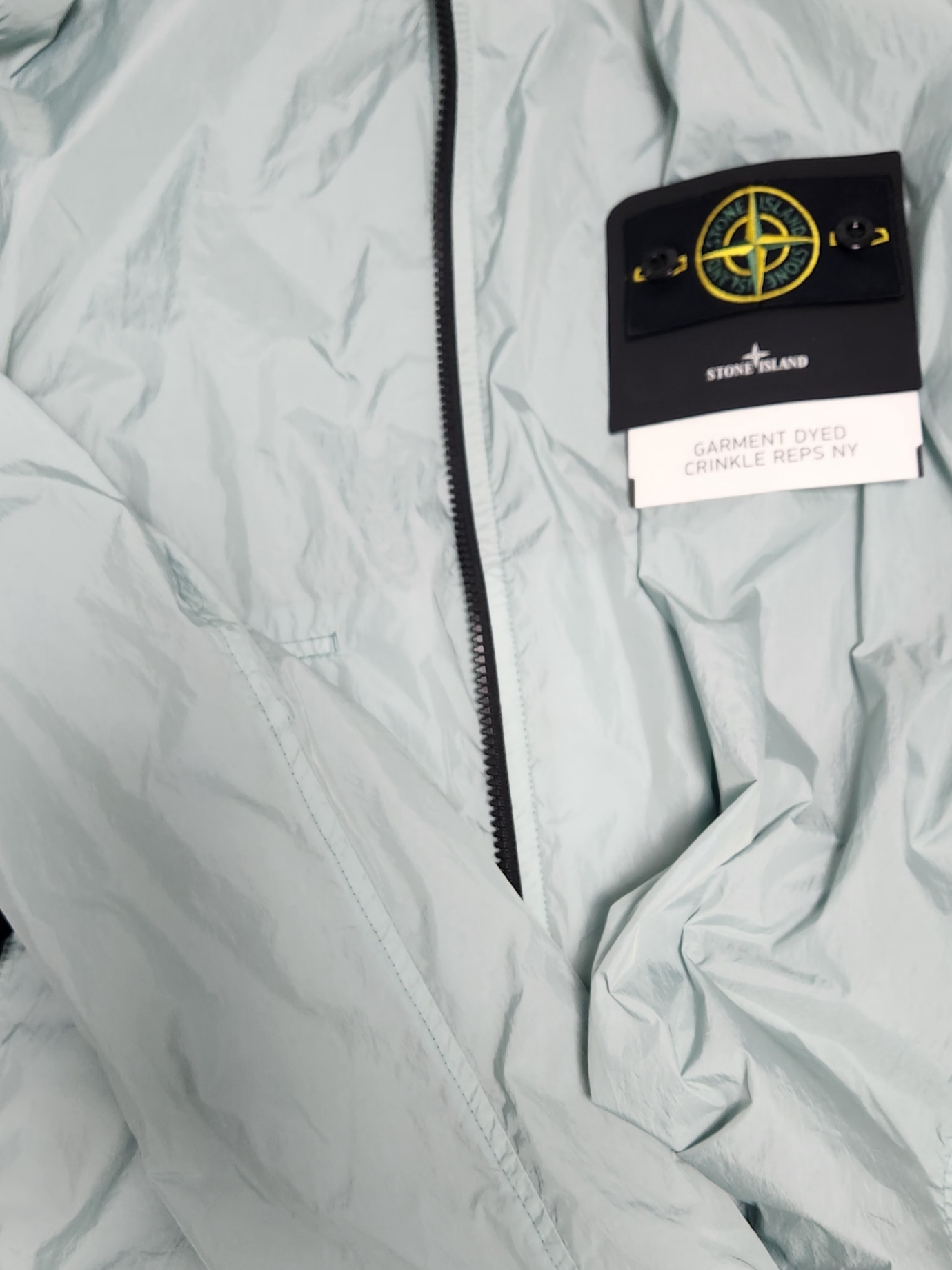 Stone Island 40522 Crinkle Reps Nylon Garment Dyed Hooded Jacket Sky Blue - 23SS 착용 스타일