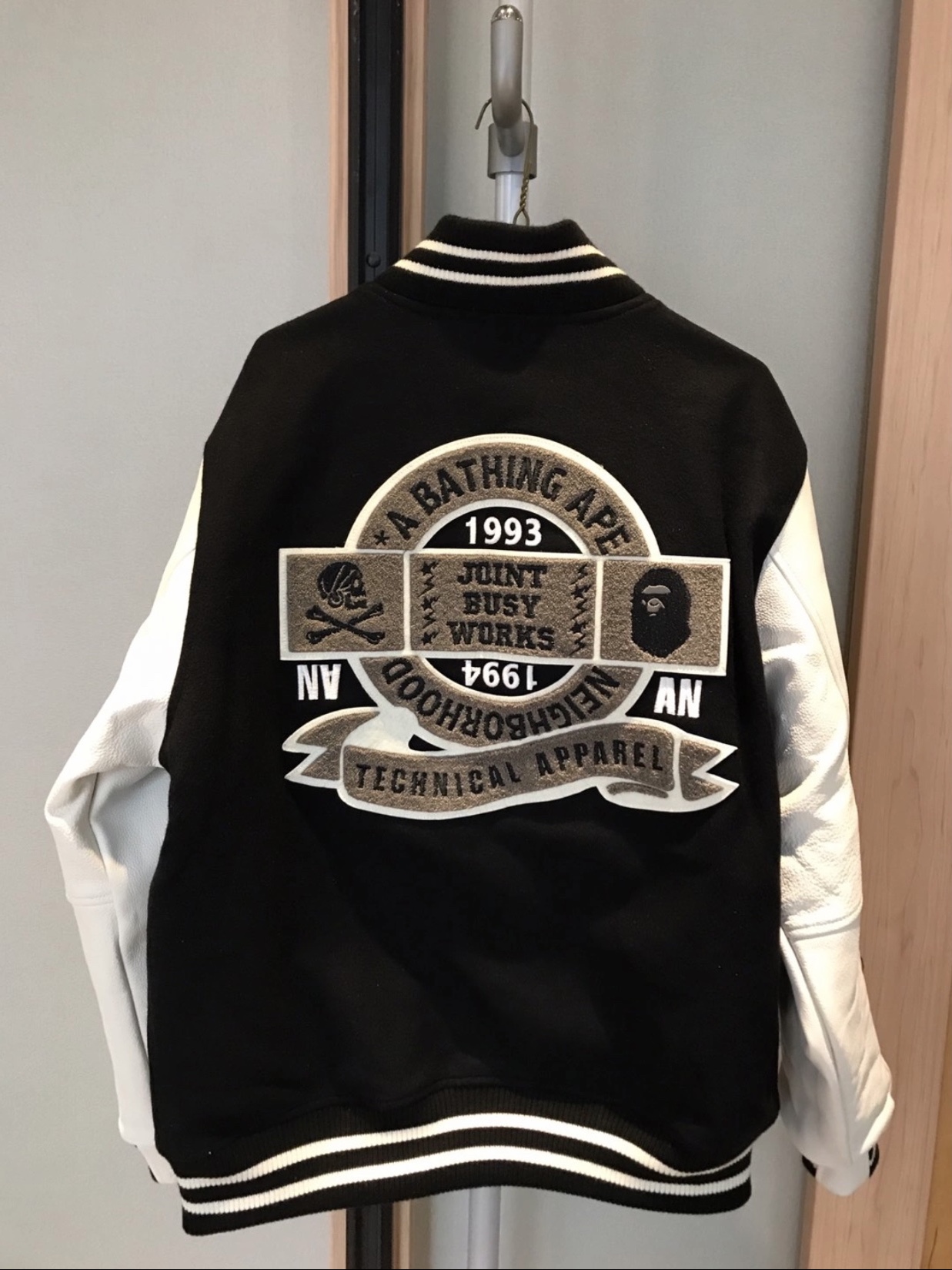 BAPE x Neighborhood Varsity Jacket Black - BAPE Exclusive 착용 스타일 - 2