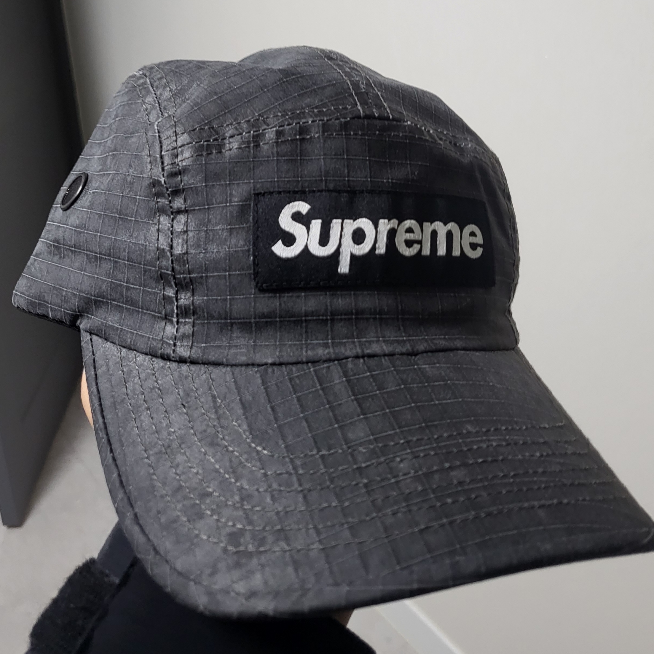 Supreme Distressed Ripstop Camp Cap Black - 23FW 착용 스타일