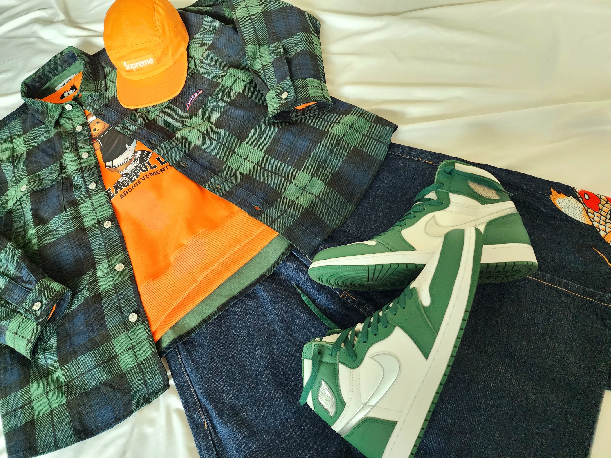 Stussy Waves Knit Bucket Hat Black, Palace Drop Shoulder Cord Shirt Tartan - 23FW 착용 스타일 - 6