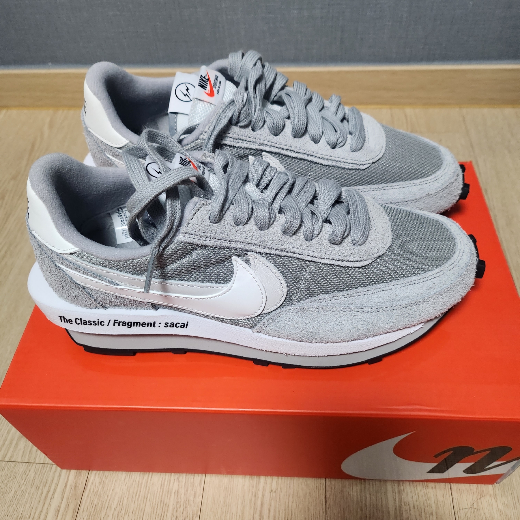 Nike x Sacai x Fragment LDWaffle Light Smoke Grey 착용 스타일