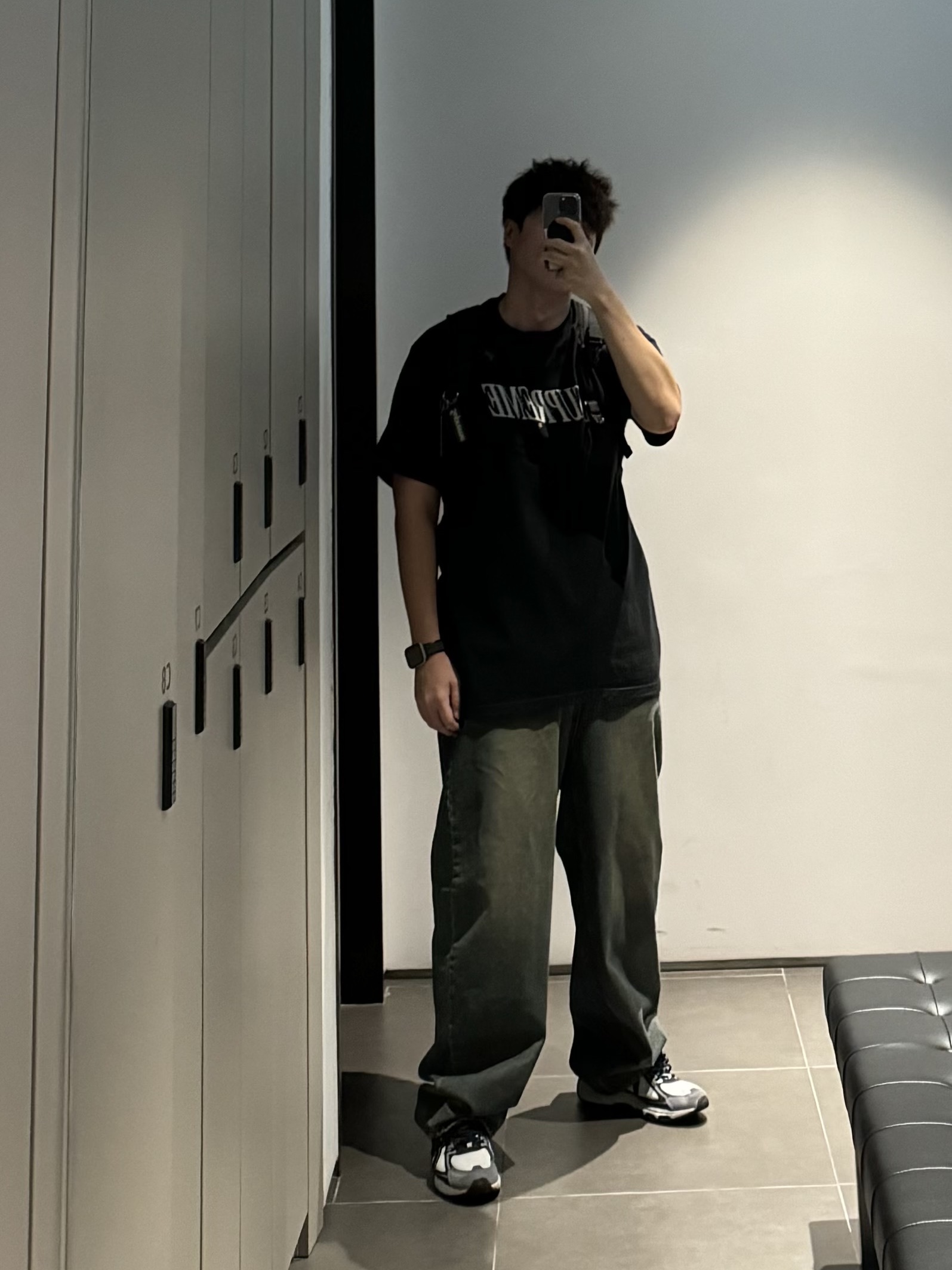 Asics Gel-Venture 6 SPS Glacier Grey, Supreme Slap Shot T-Shirt Black - 22FW 착용 스타일