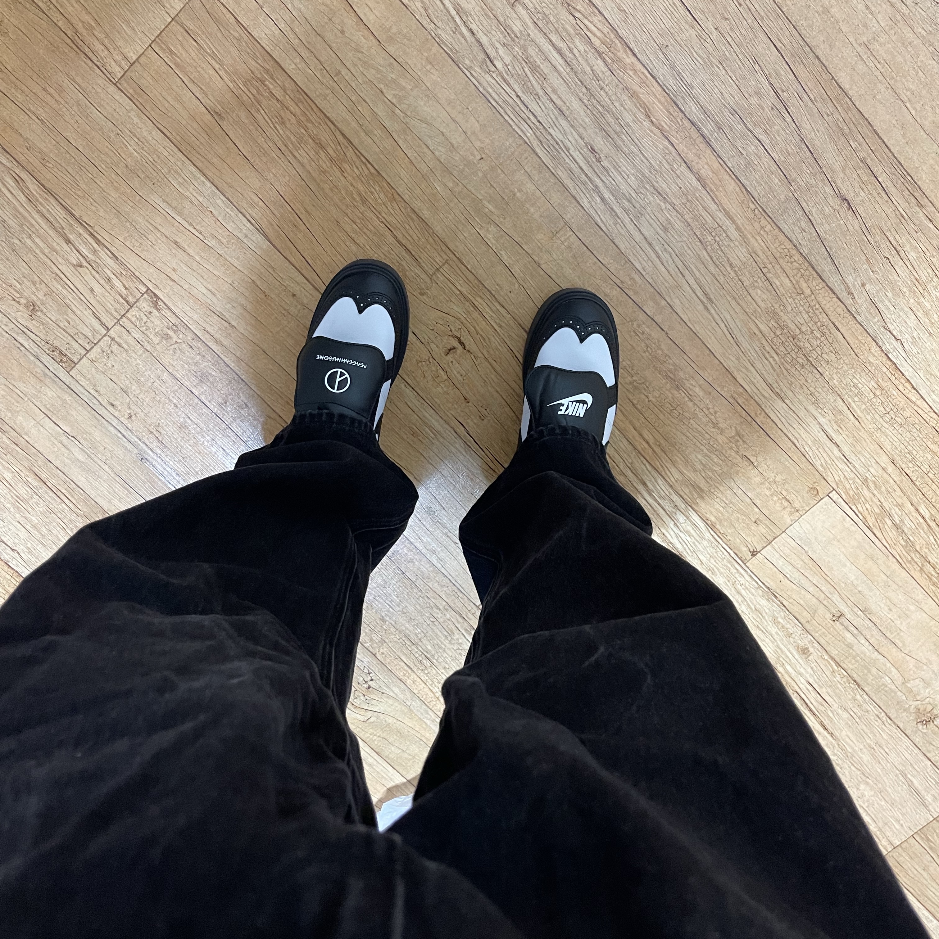Nike x Peaceminusone Kwondo1 Black and White 착용 스타일