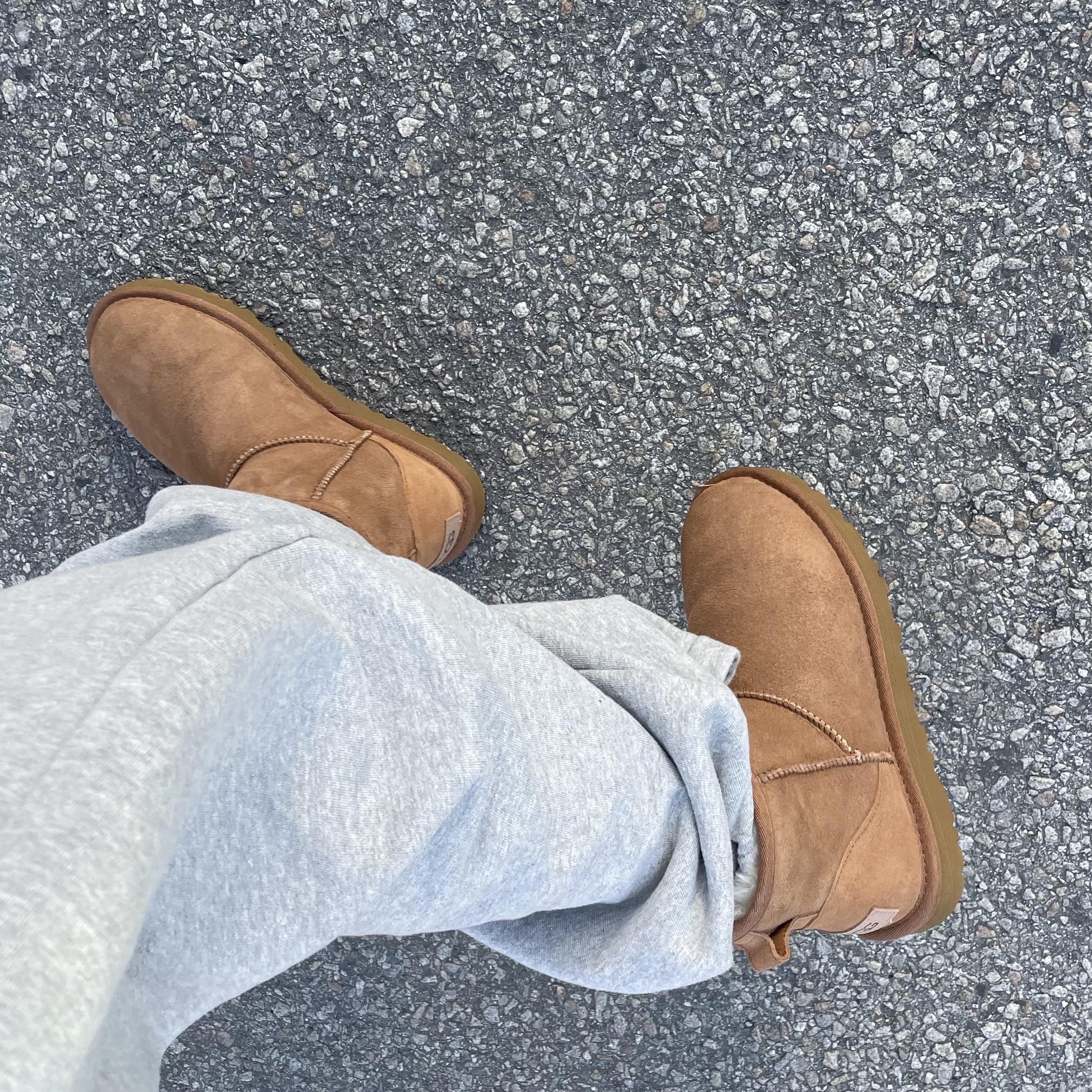 (W) UGG Classic Mini II Boots Chestnut 착용 스타일