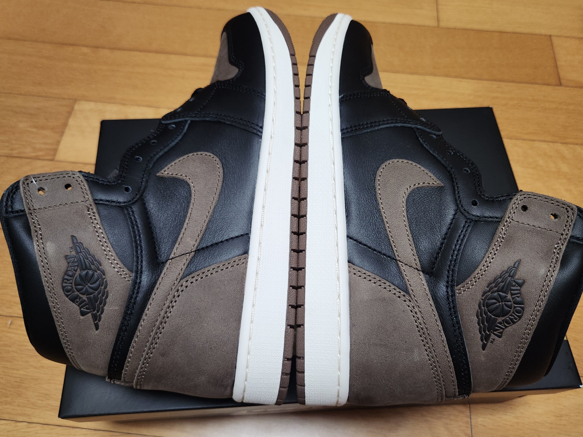 Jordan 1 Retro High OG Palomino 착용 스타일