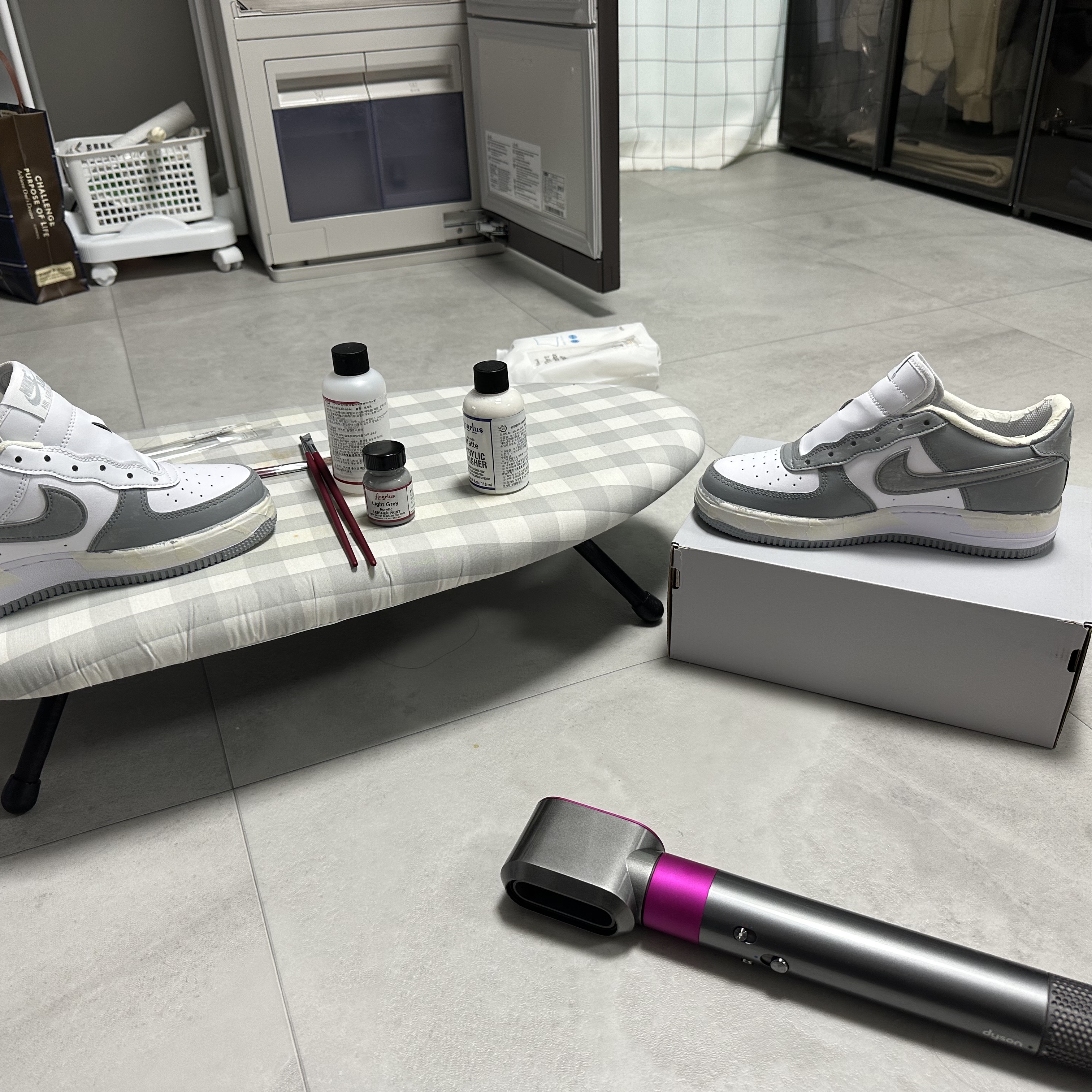(GS) Nike Air Force 1 White Wolf Grey 착용 스타일 - 3