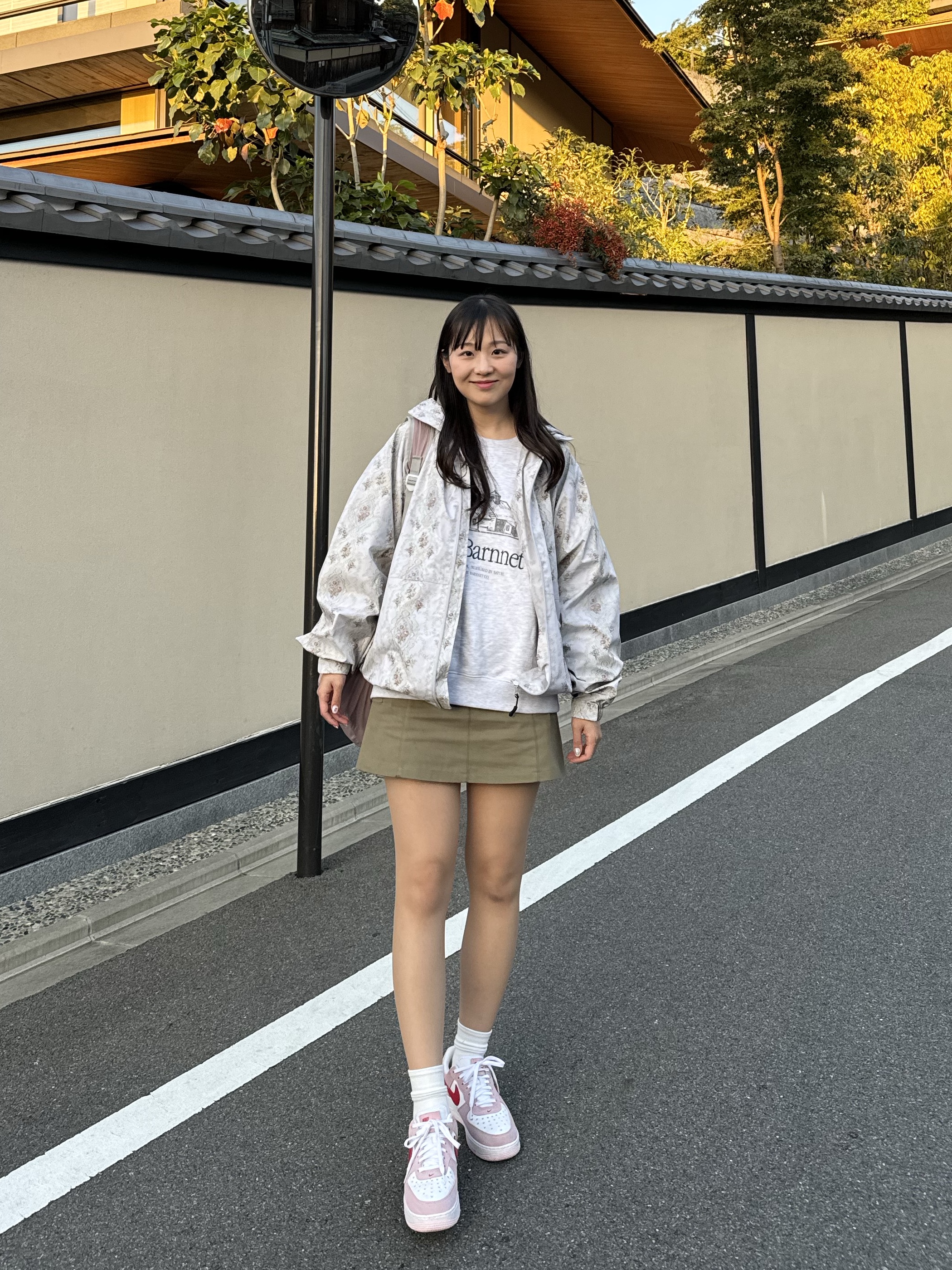 Nike Air Force 1 '07 QS Valentine's Day 착용 스타일