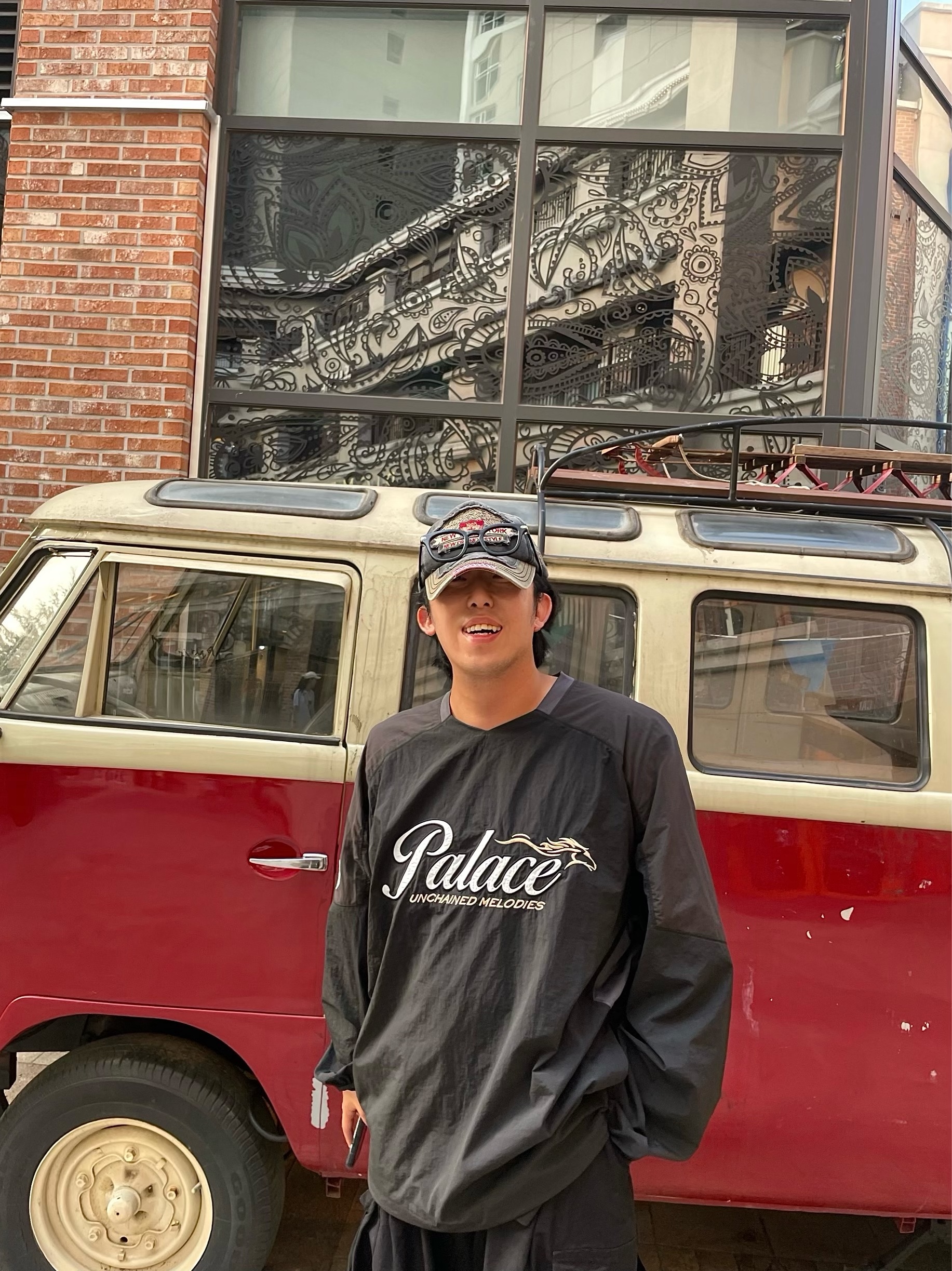 Palace Horsepower Crew Black - 20SS, Asics Jog 100 S Sheet Rock - 2E Wide 착용 스타일 - 4