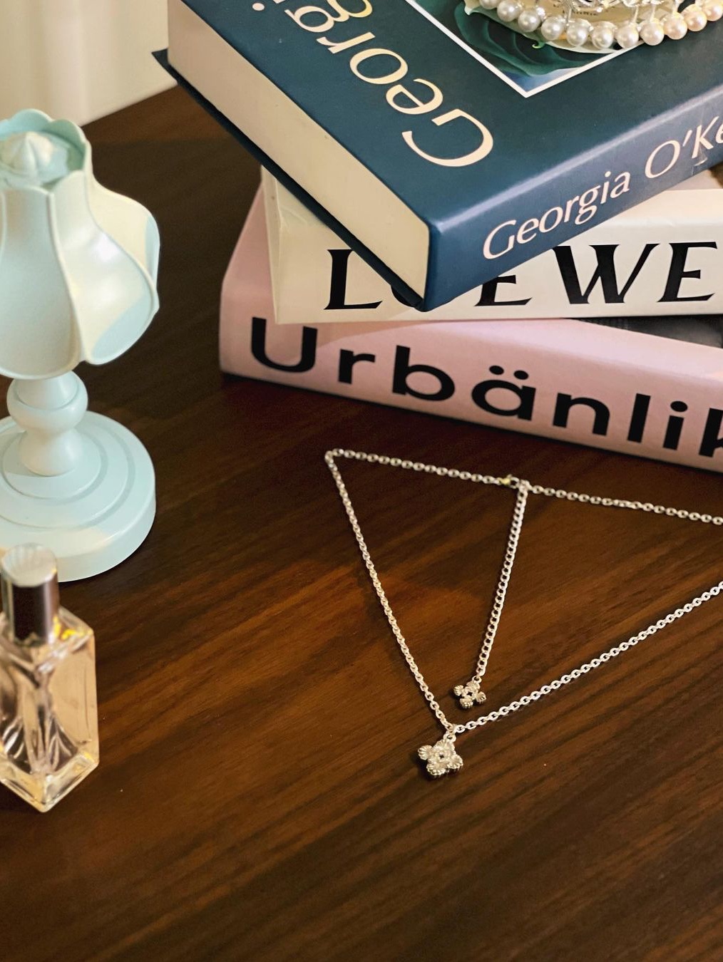 Scudo Shell Drop Plain Necklace Extrabold 착용 스타일 - 2